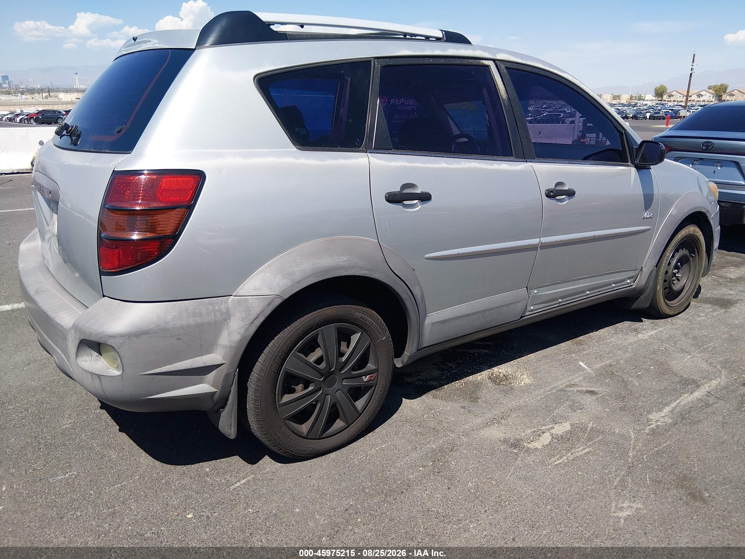 2003 Pontiac Vibe   Серебряный vin: 5Y2SL62813Z479020