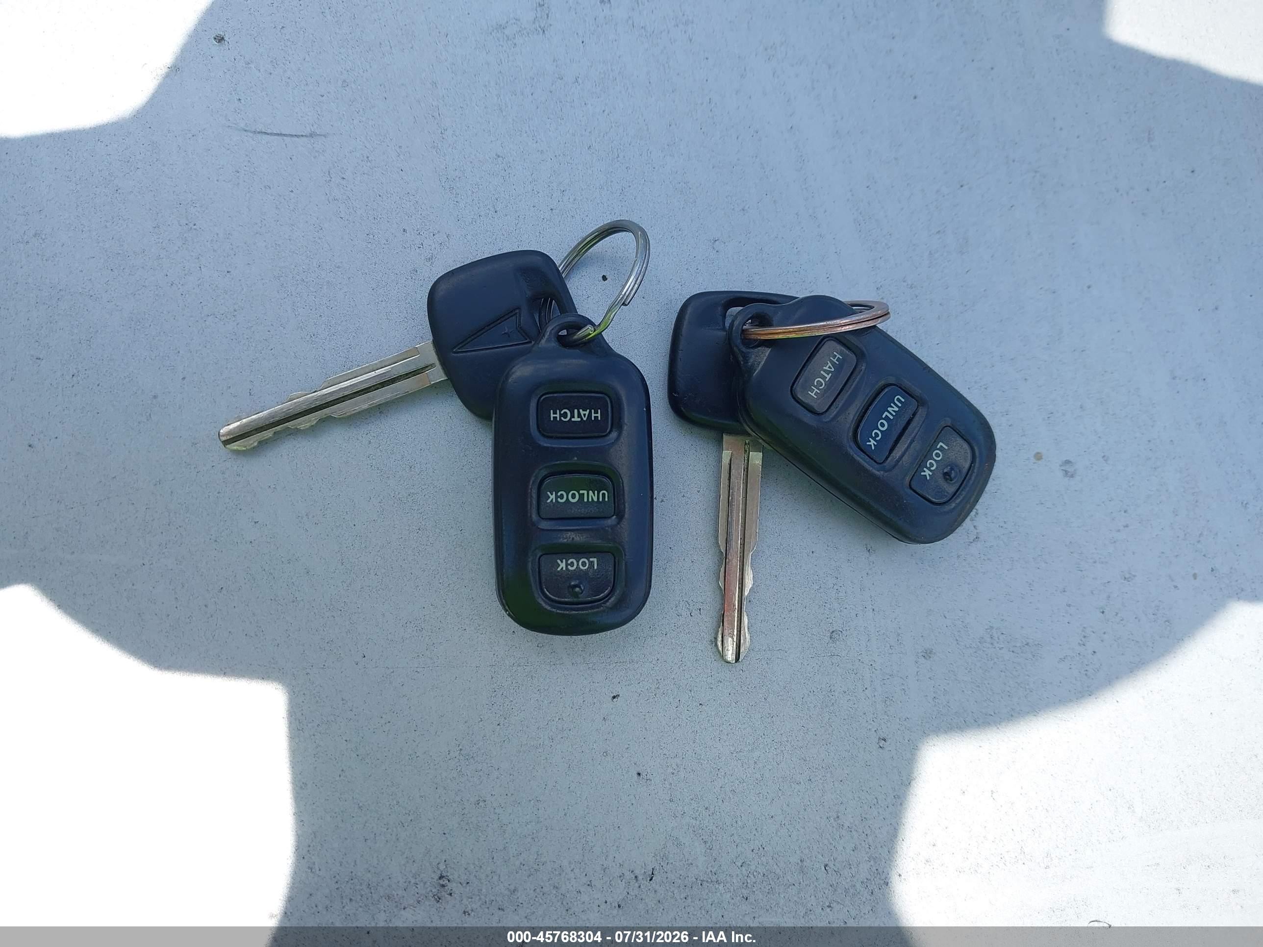 2004 Pontiac Vibe   Gray vin: 5Y2SL62814Z403234