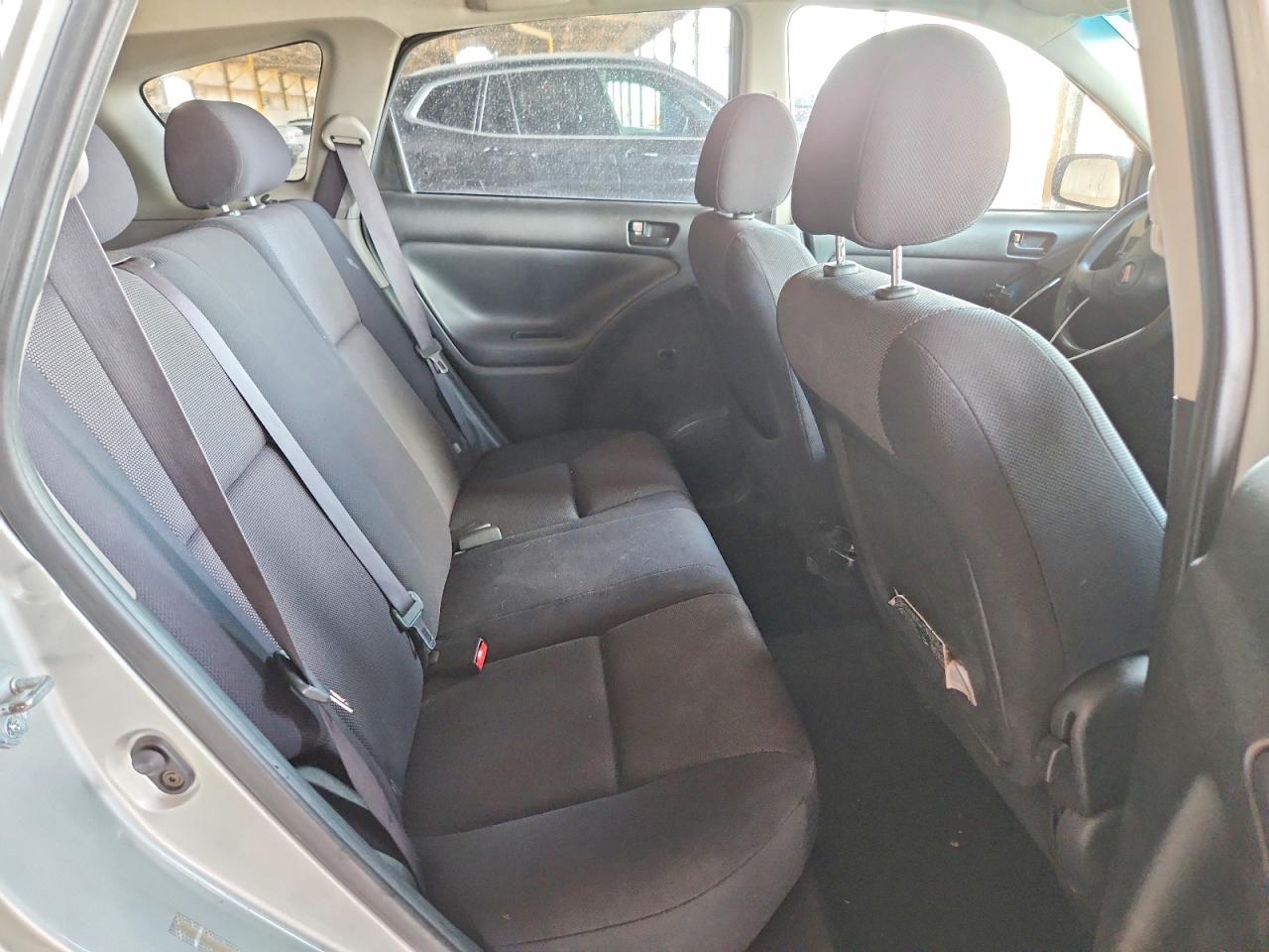 2004 Pontiac Vibe Серебряный vin: 5Y2SL62814Z429459