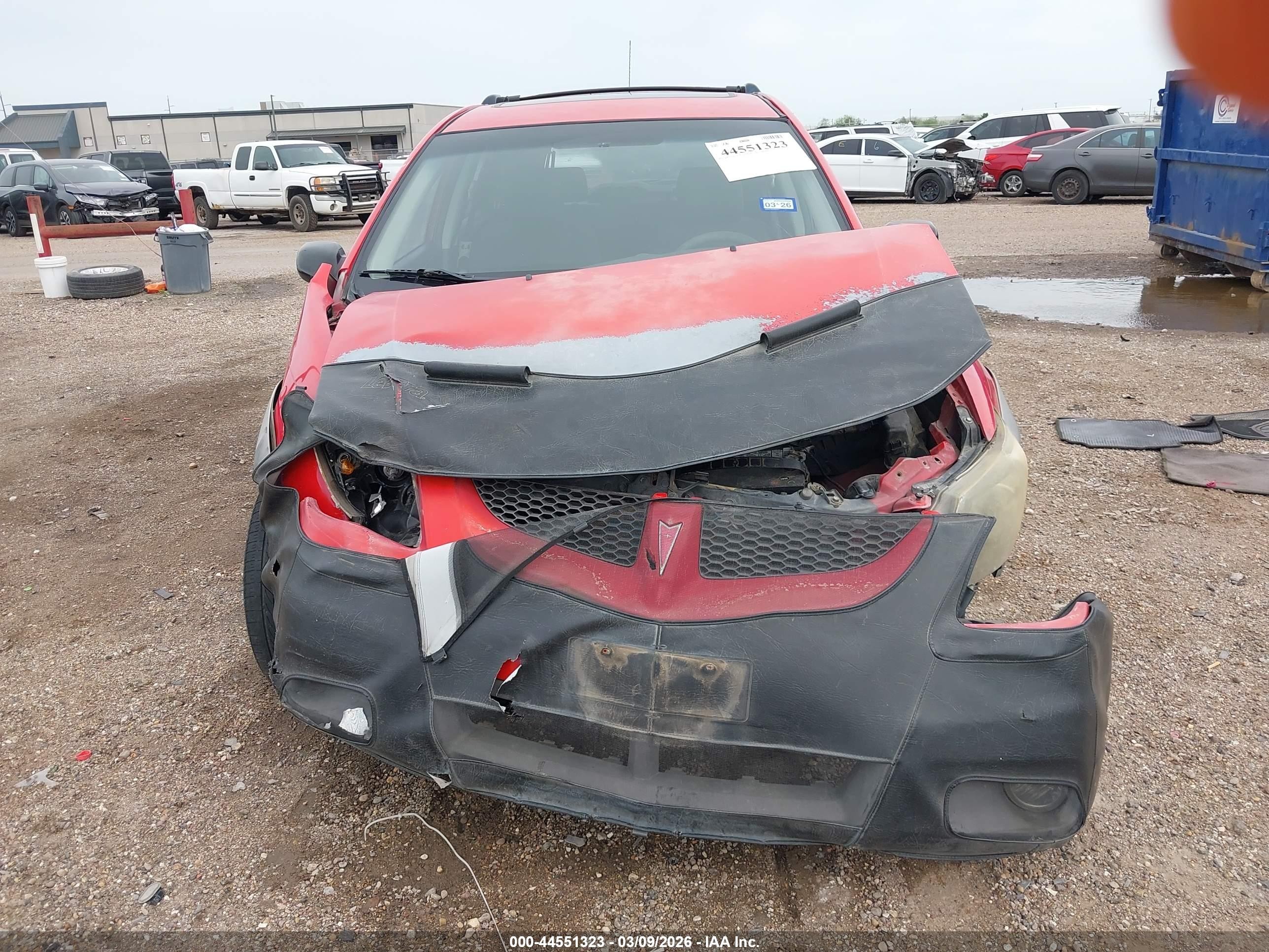 2003 Pontiac Vibe   Red vin: 5Y2SL62823Z423572