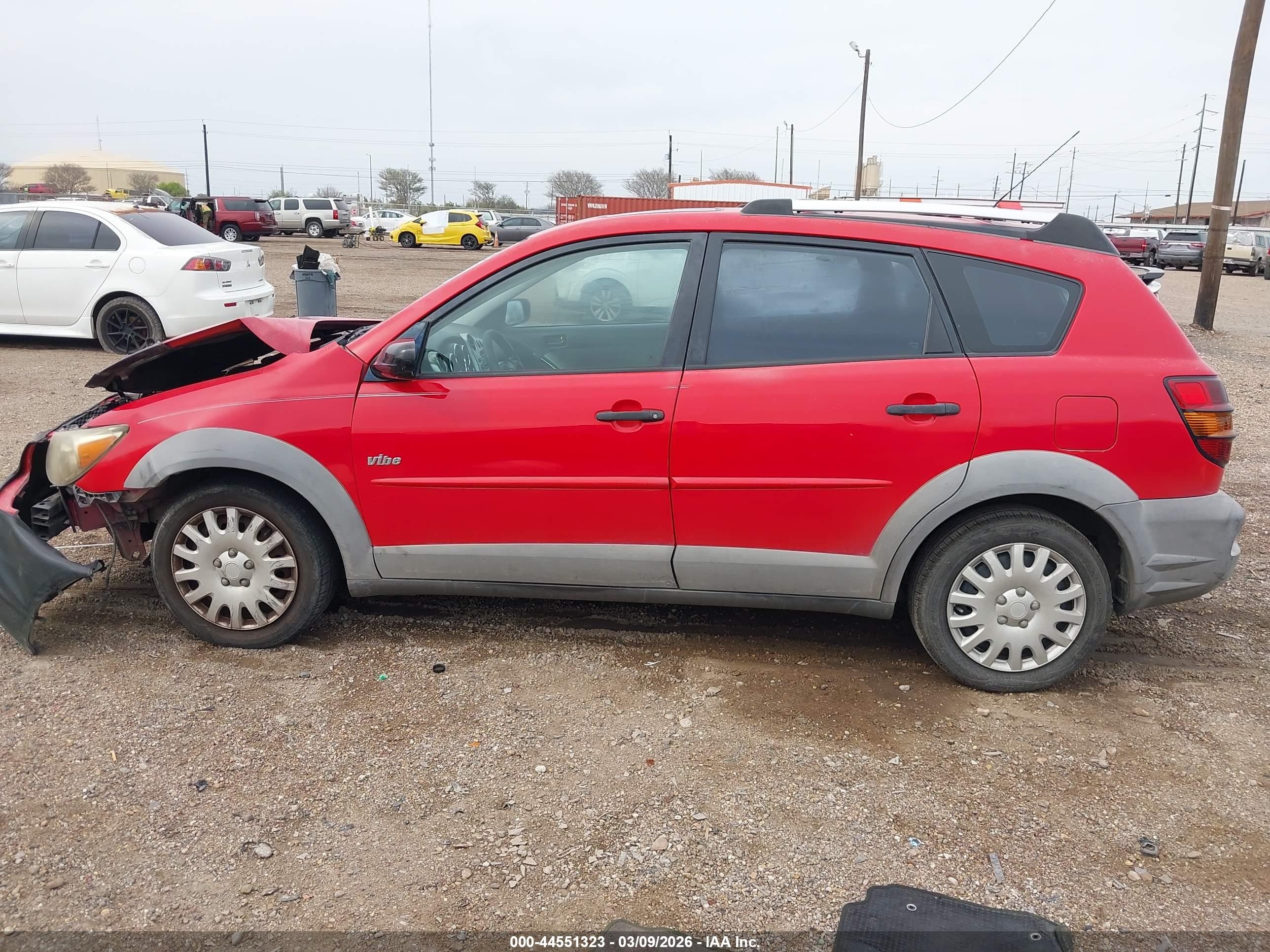 2003 Pontiac Vibe   Red vin: 5Y2SL62823Z423572