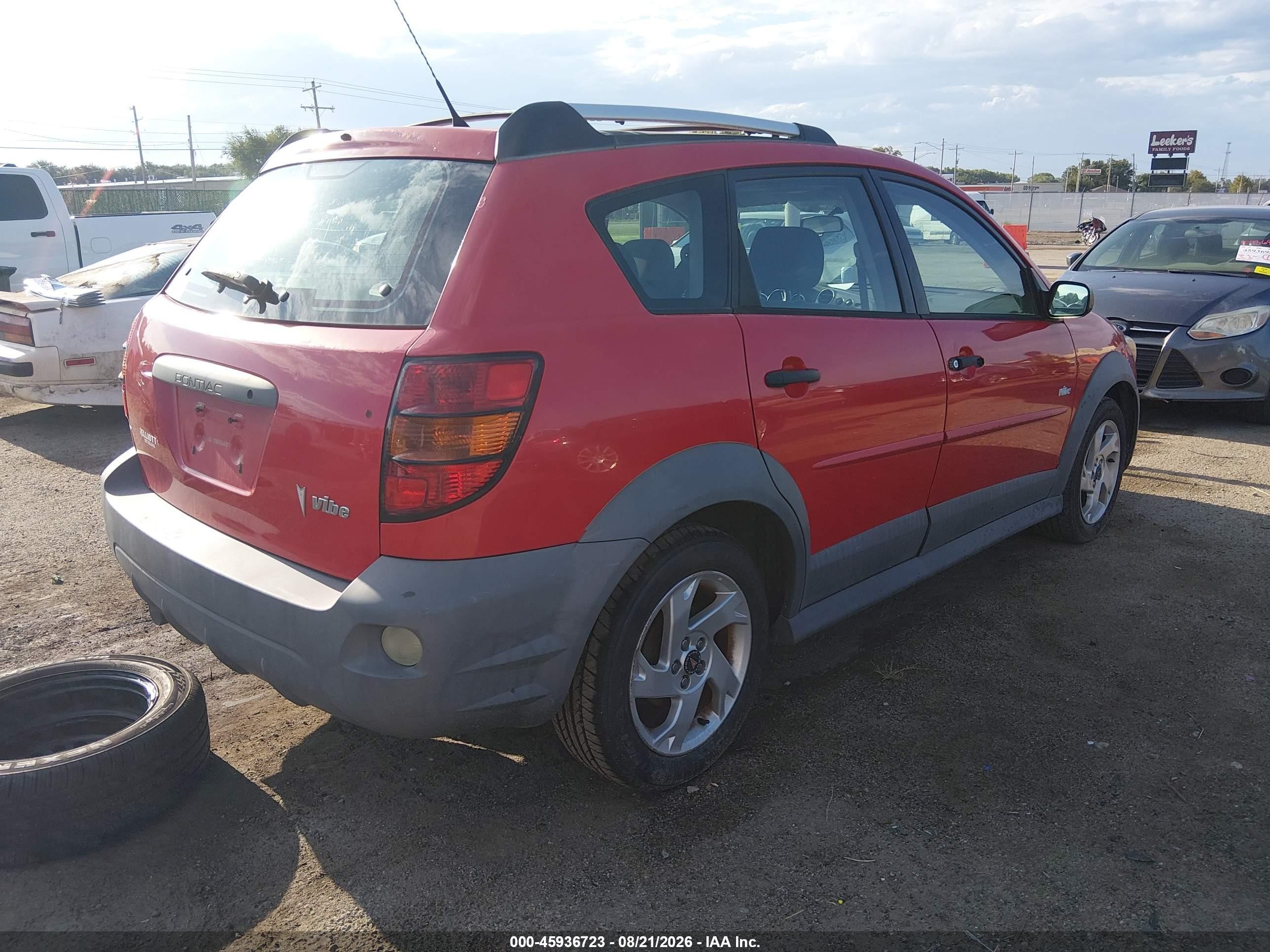 2004 Pontiac Vibe   Red vin: 5Y2SL62824Z457173