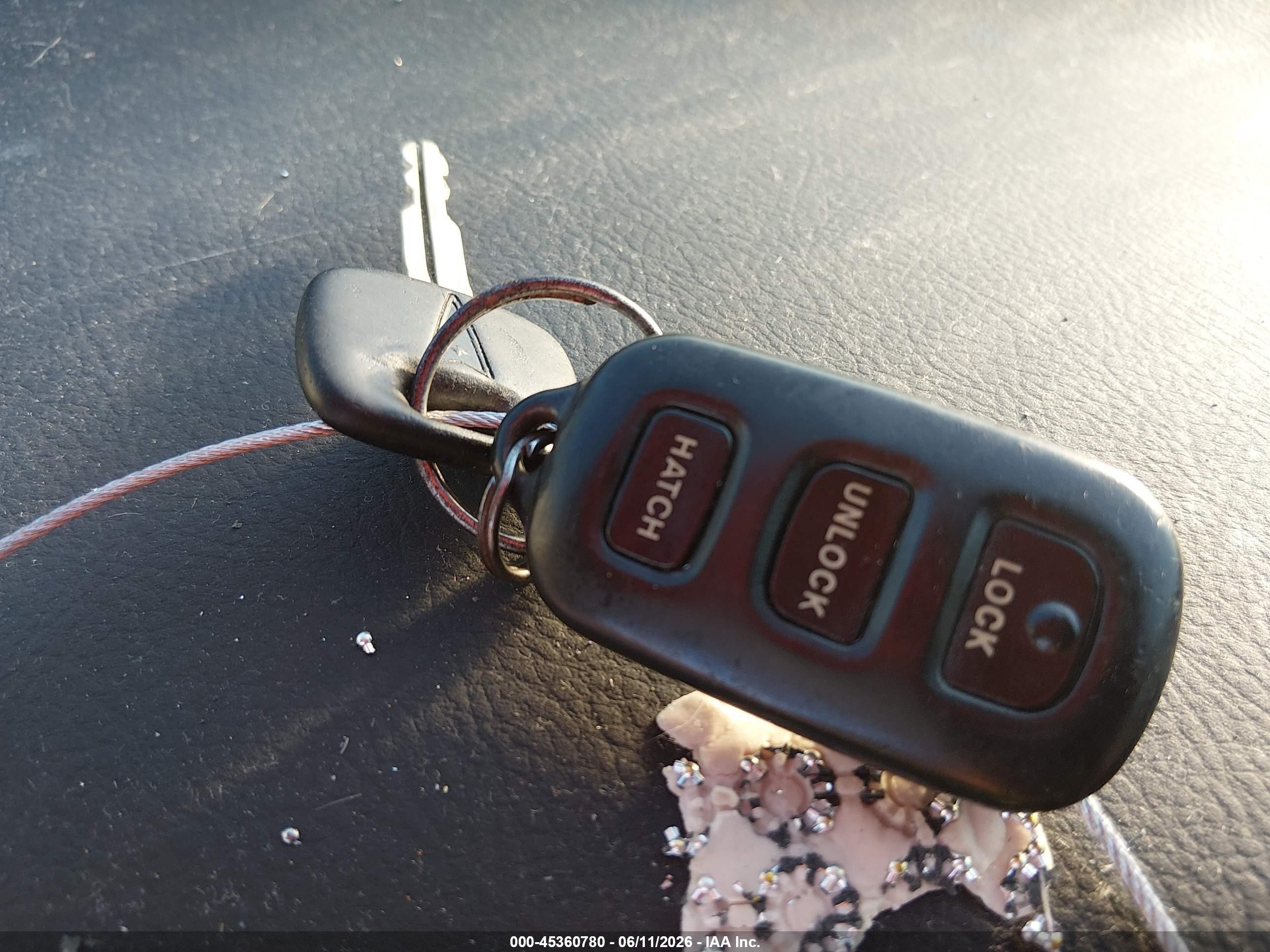 2003 Pontiac Vibe   Red vin: 5Y2SL62833Z457049
