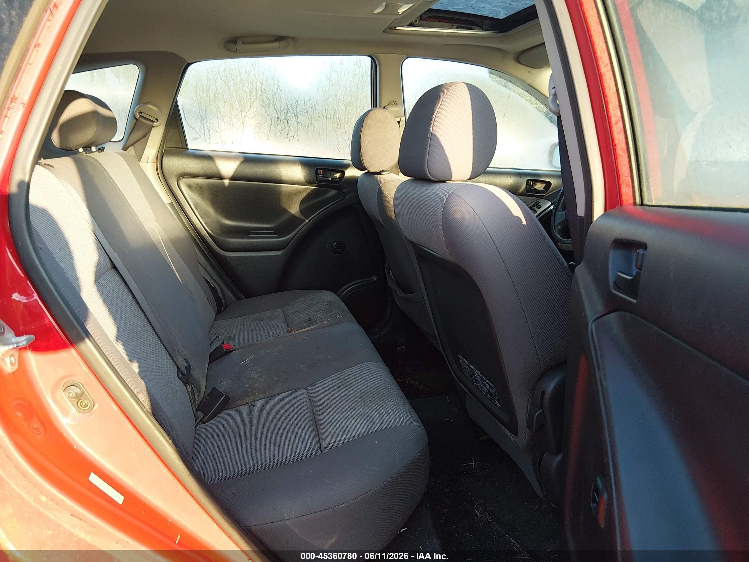 2003 Pontiac Vibe   Red vin: 5Y2SL62833Z457049