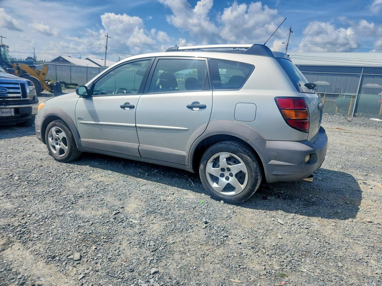 2003 Pontiac Vibe Silver vin: 5Y2SL62833Z480461