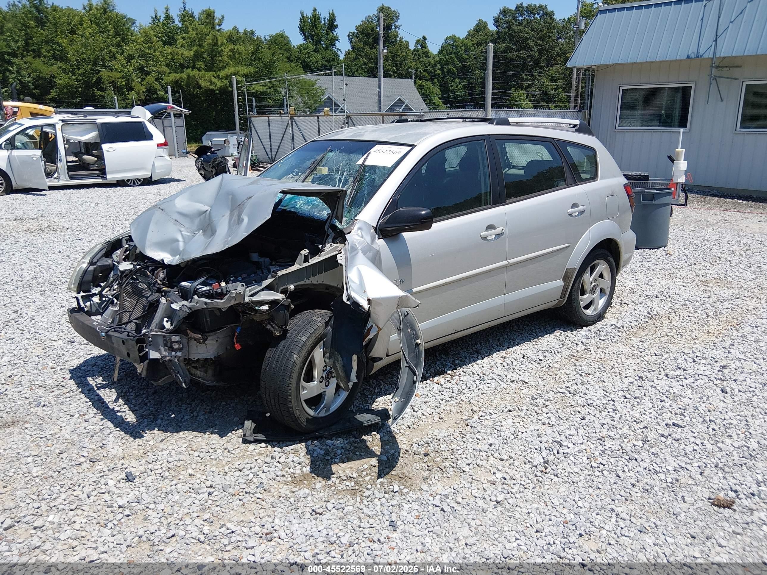 2004 Pontiac Vibe   Серебряный vin: 5Y2SL62834Z433478