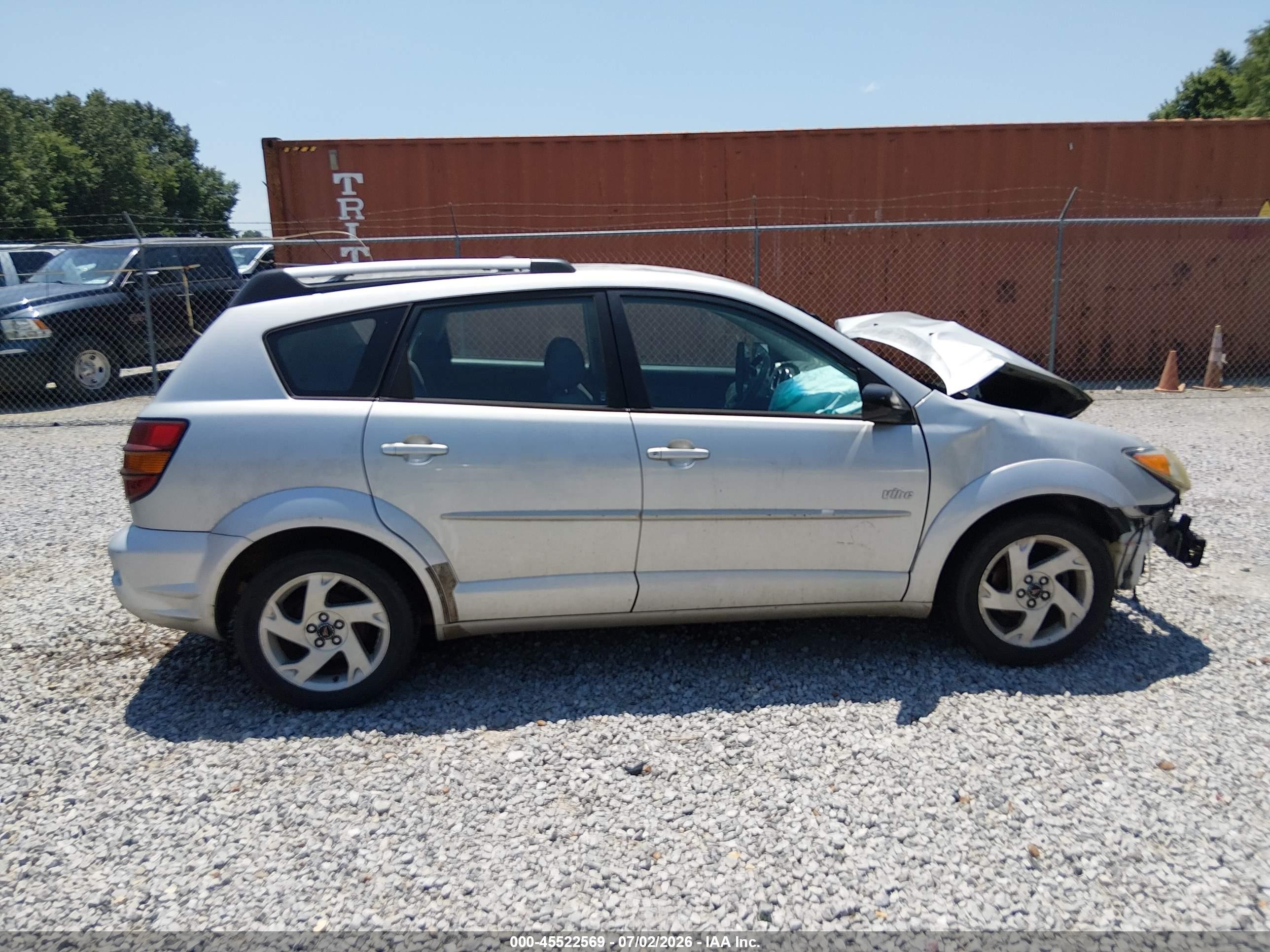 2004 Pontiac Vibe   Серебряный vin: 5Y2SL62834Z433478