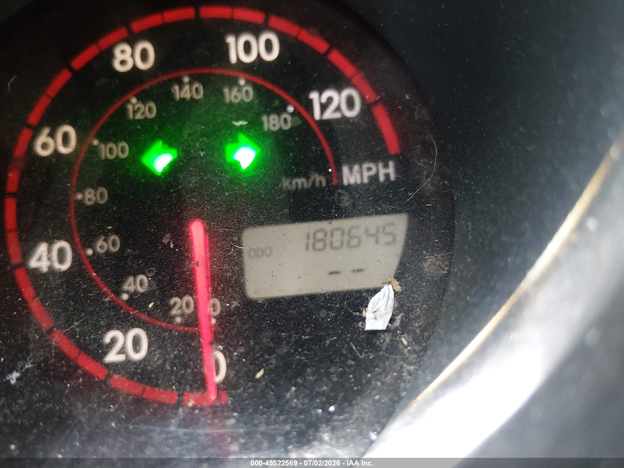 2004 Pontiac Vibe   Серебряный vin: 5Y2SL62834Z433478