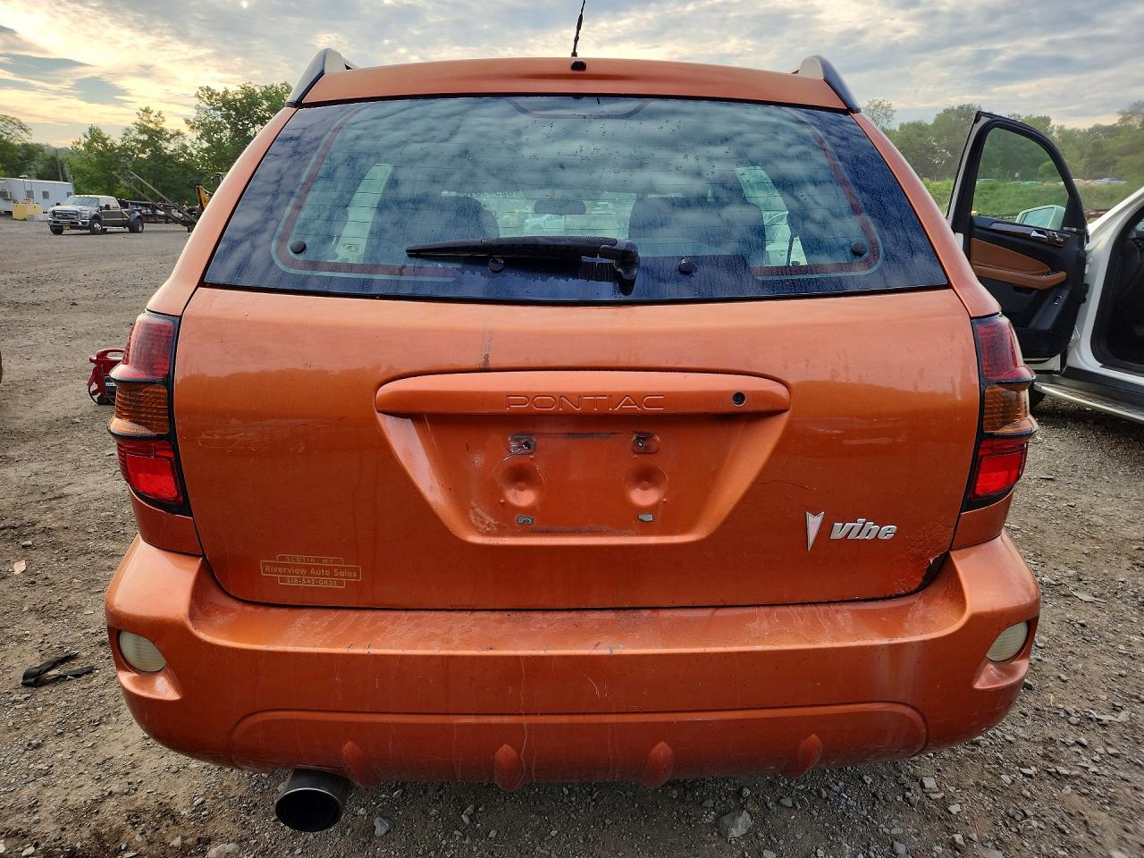 2004 Pontiac Vibe Orange vin: 5Y2SL62834Z437904