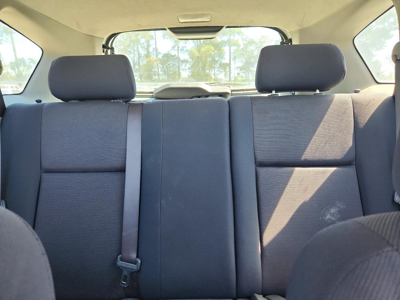 2004 Pontiac Vibe White vin: 5Y2SL62834Z456680