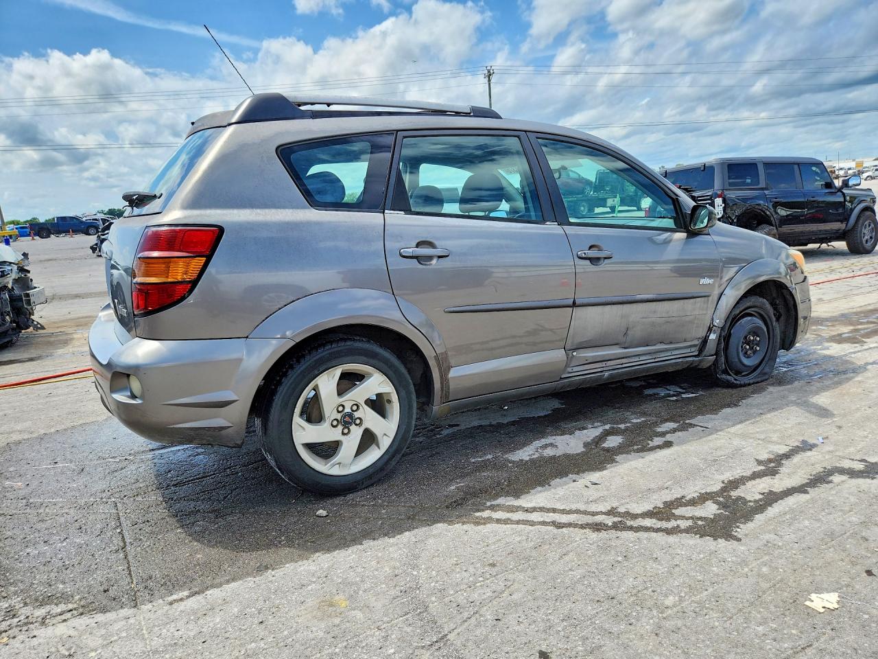 2003 Pontiac Vibe Silver vin: 5Y2SL62843Z469789