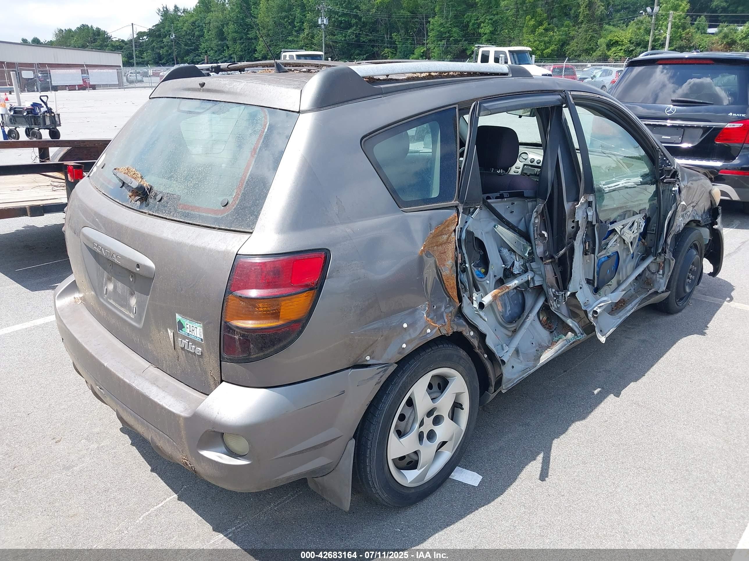 2004 Pontiac Vibe   Gray vin: 5Y2SL62844Z411473