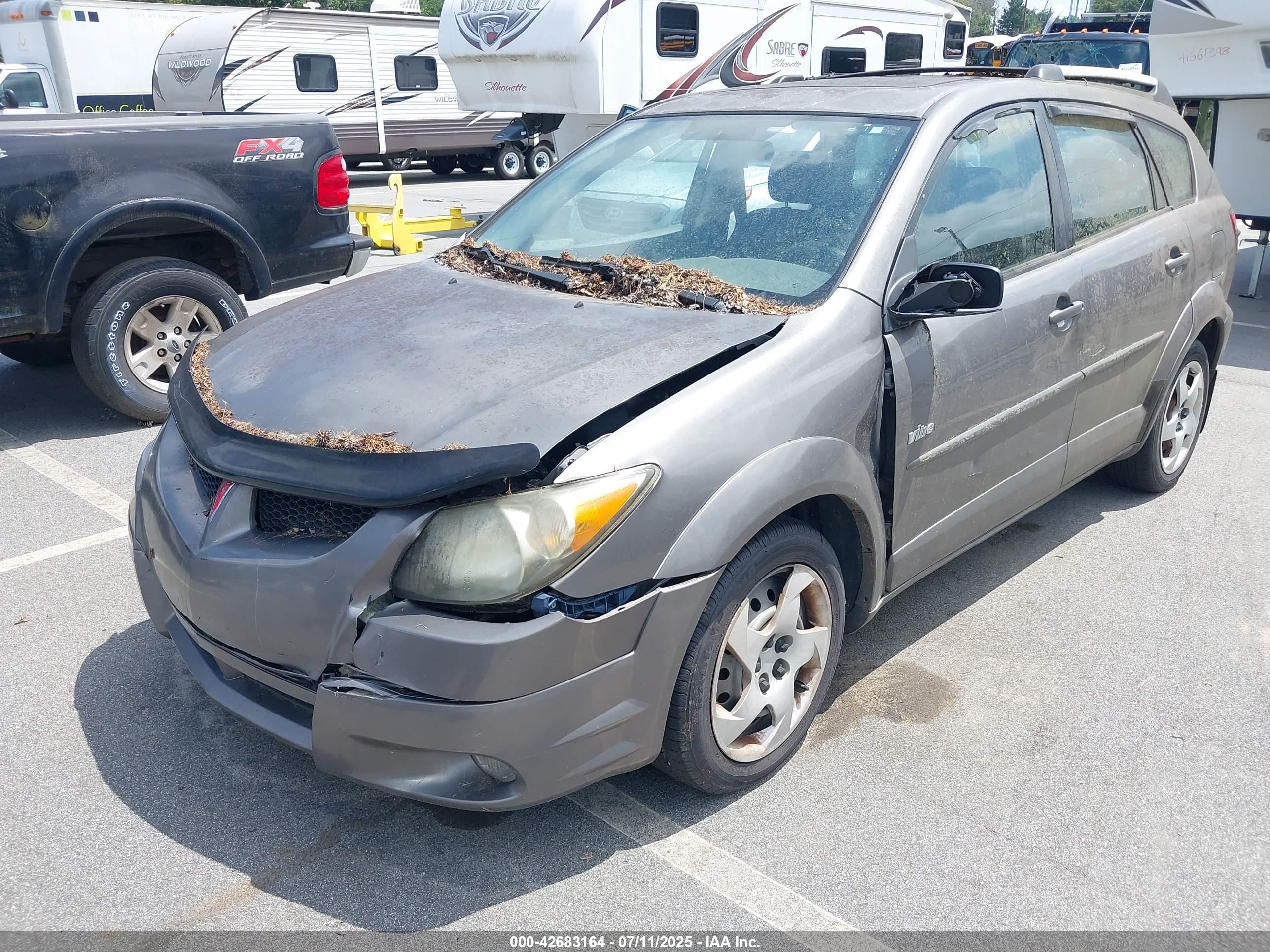2004 Pontiac Vibe   Gray vin: 5Y2SL62844Z411473