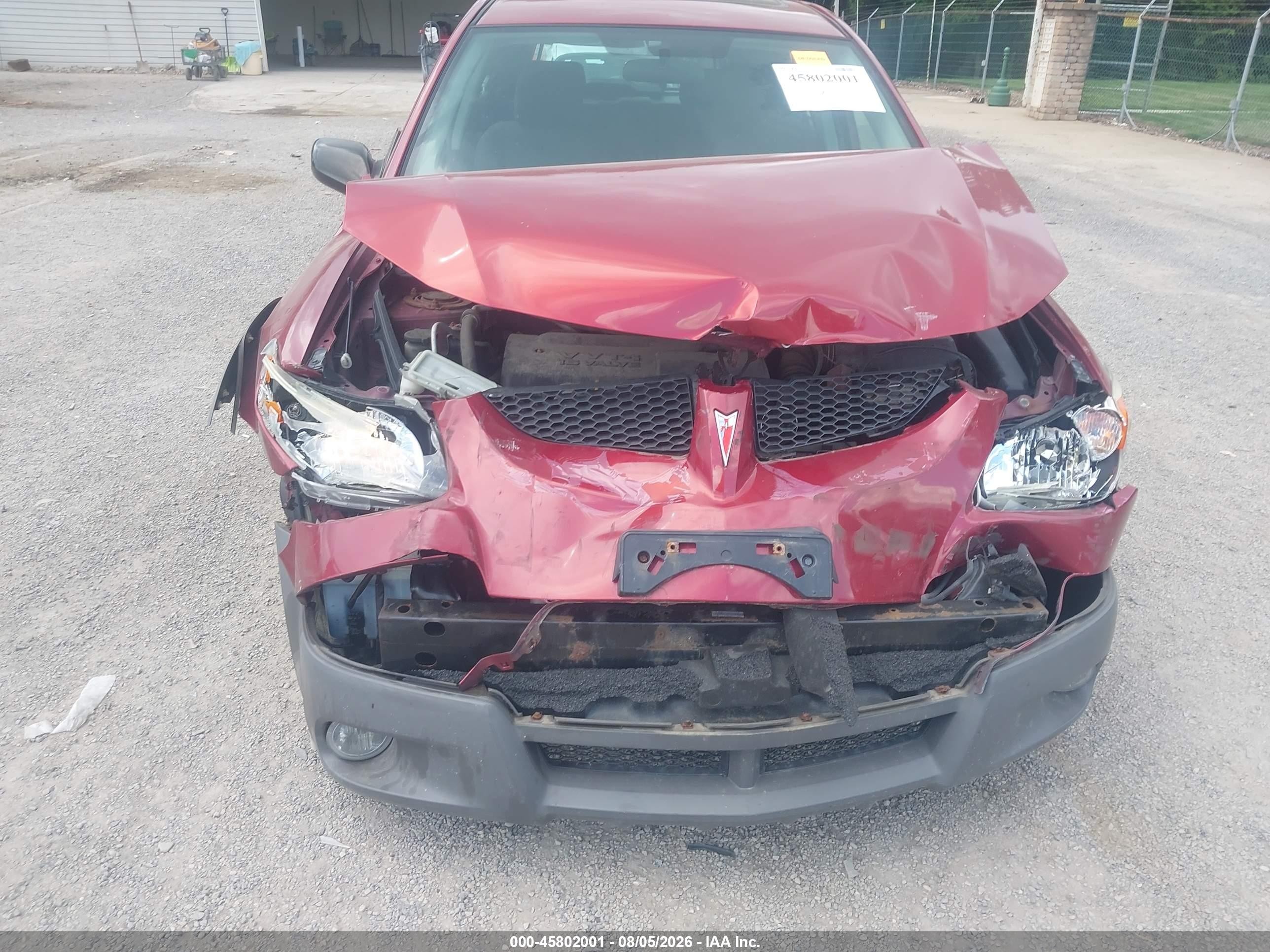 2004 Pontiac Vibe   Burgundy vin: 5Y2SL62844Z429505