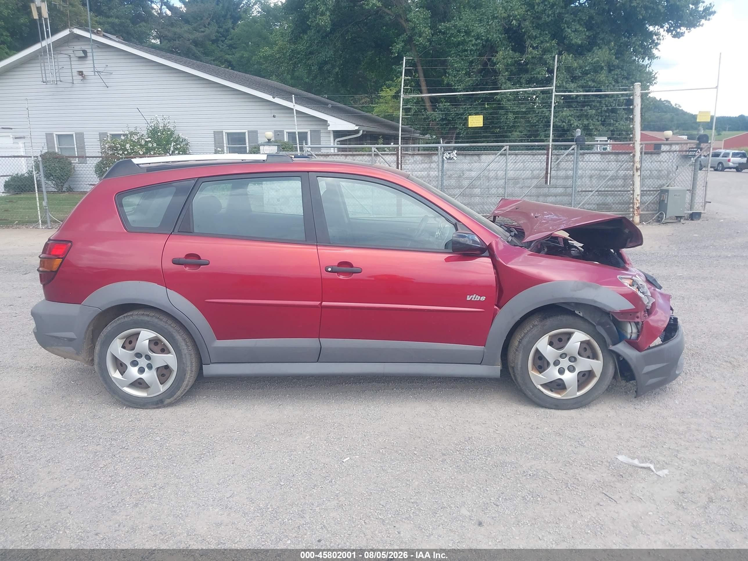 2004 Pontiac Vibe   Burgundy vin: 5Y2SL62844Z429505