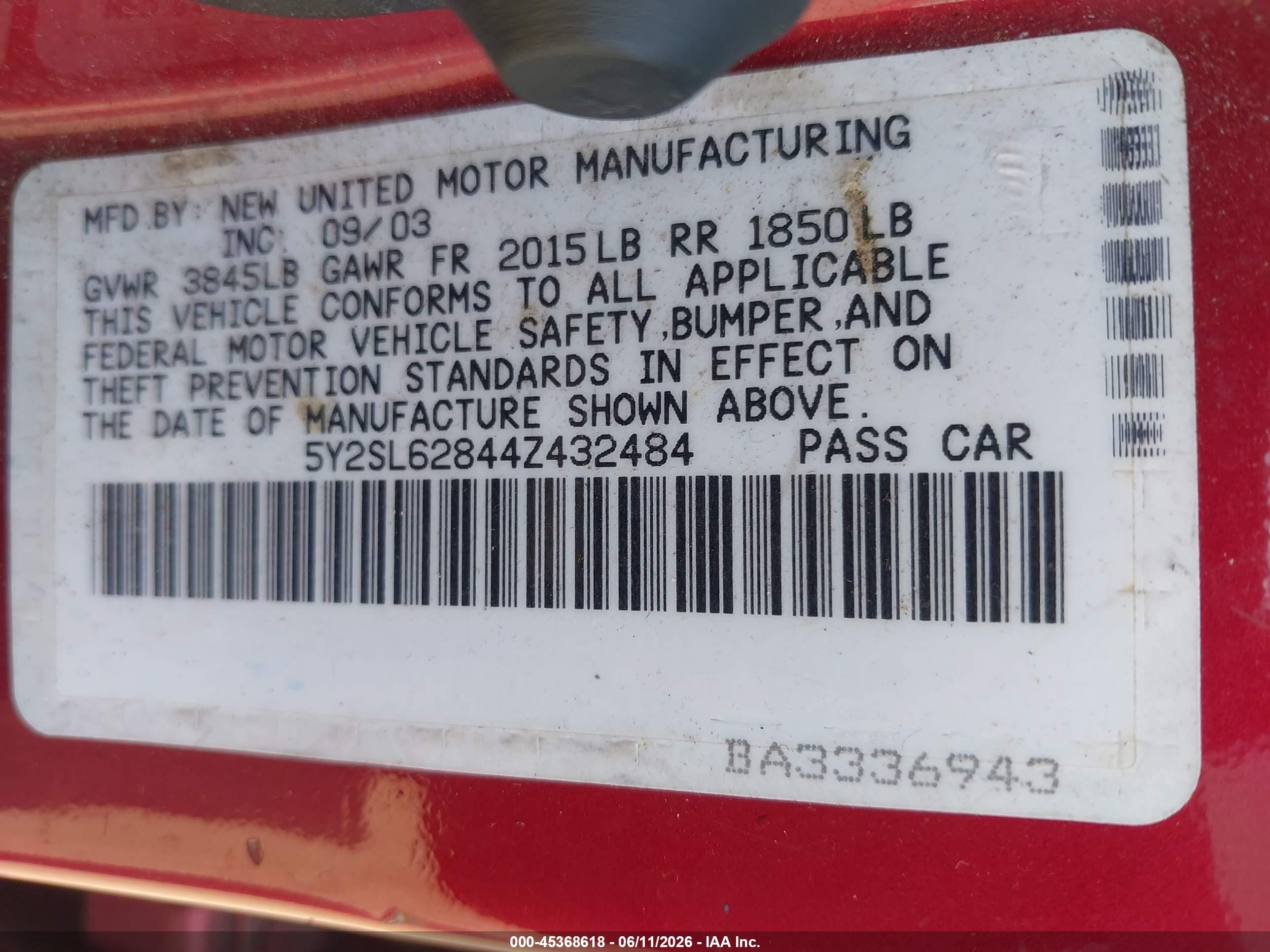 2004 Pontiac Vibe   Orange vin: 5Y2SL62844Z432484