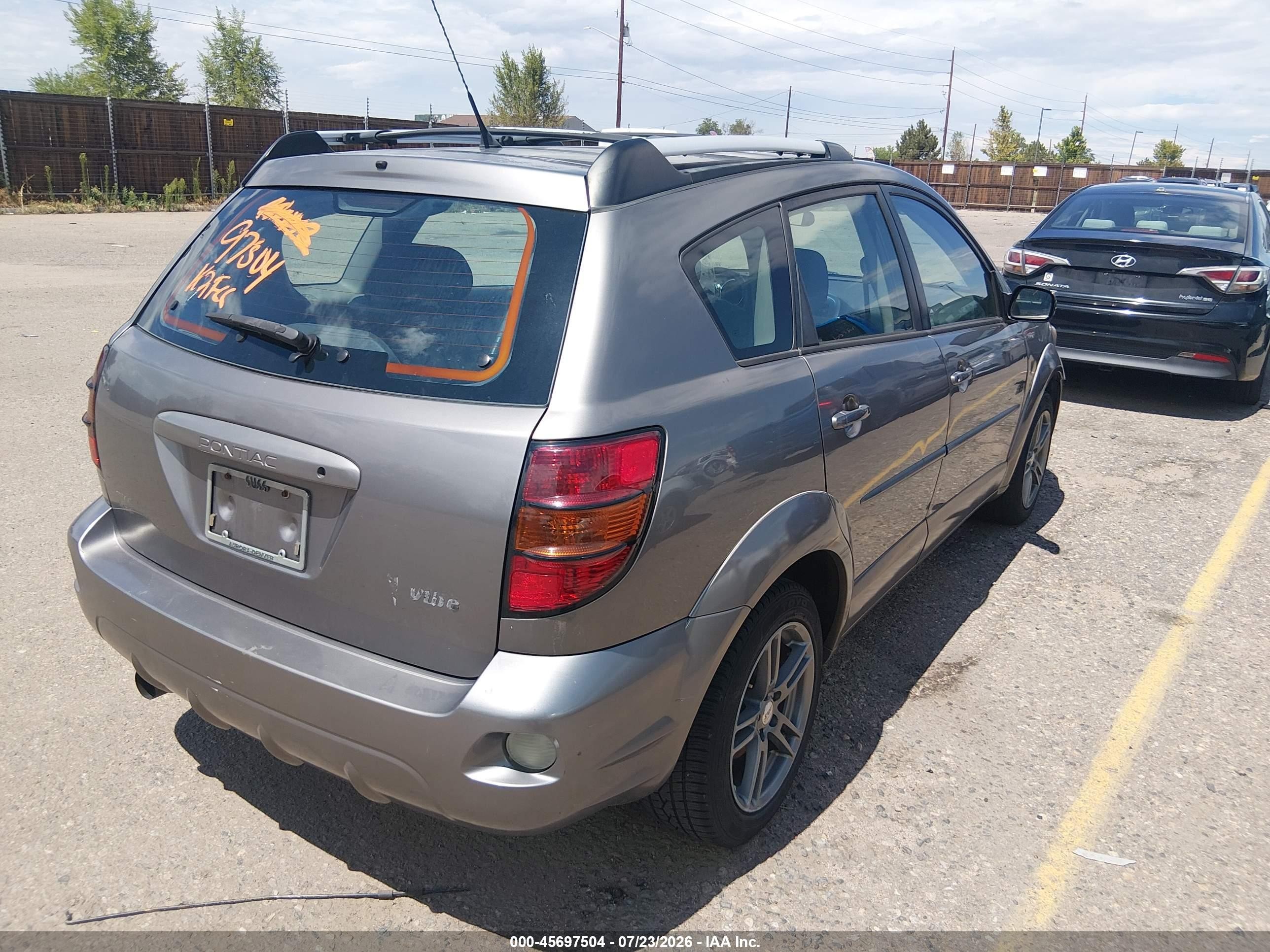 2004 Pontiac Vibe   Gray vin: 5Y2SL62844Z439094