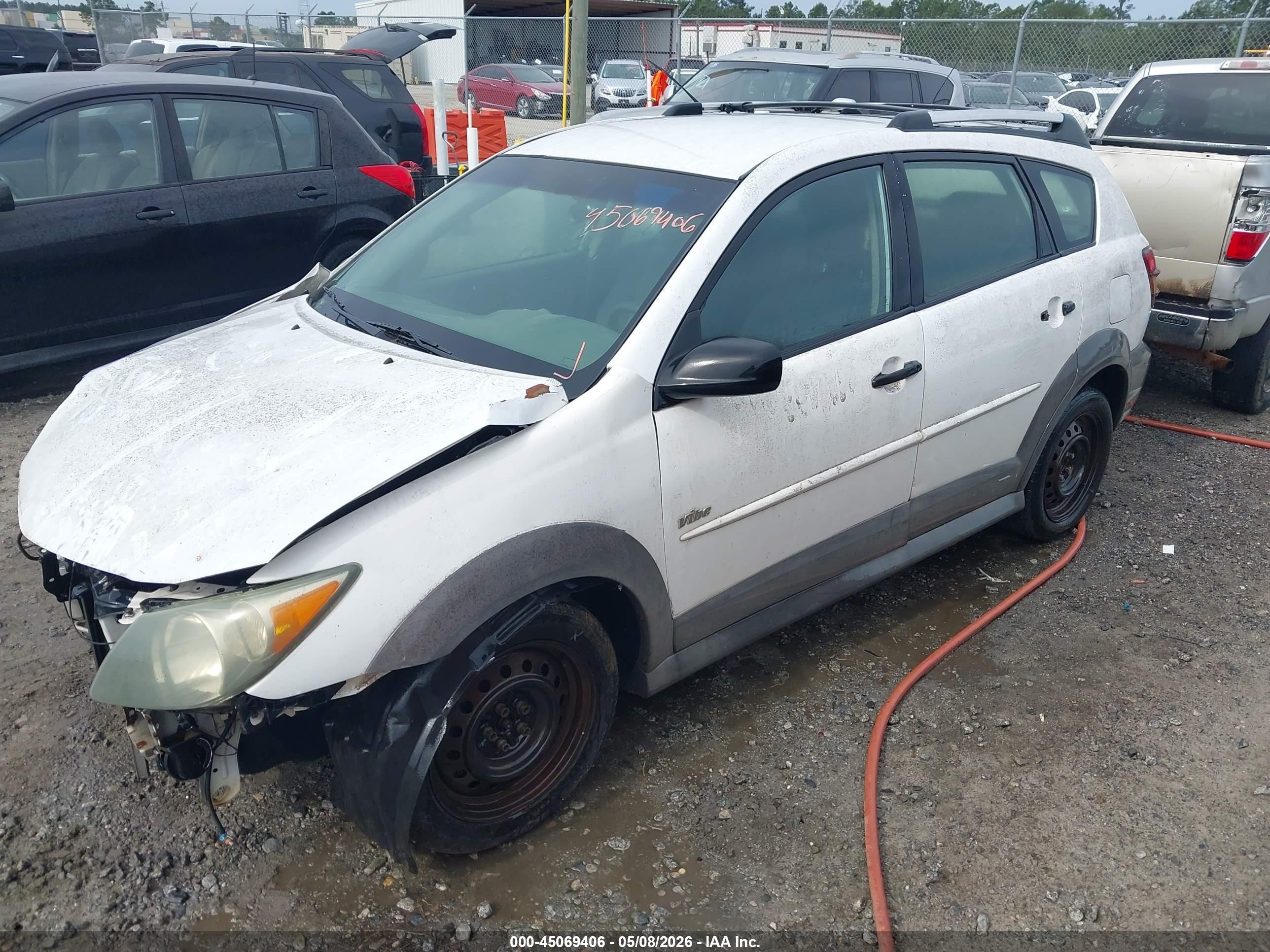 2004 Pontiac Vibe   White vin: 5Y2SL62844Z441220