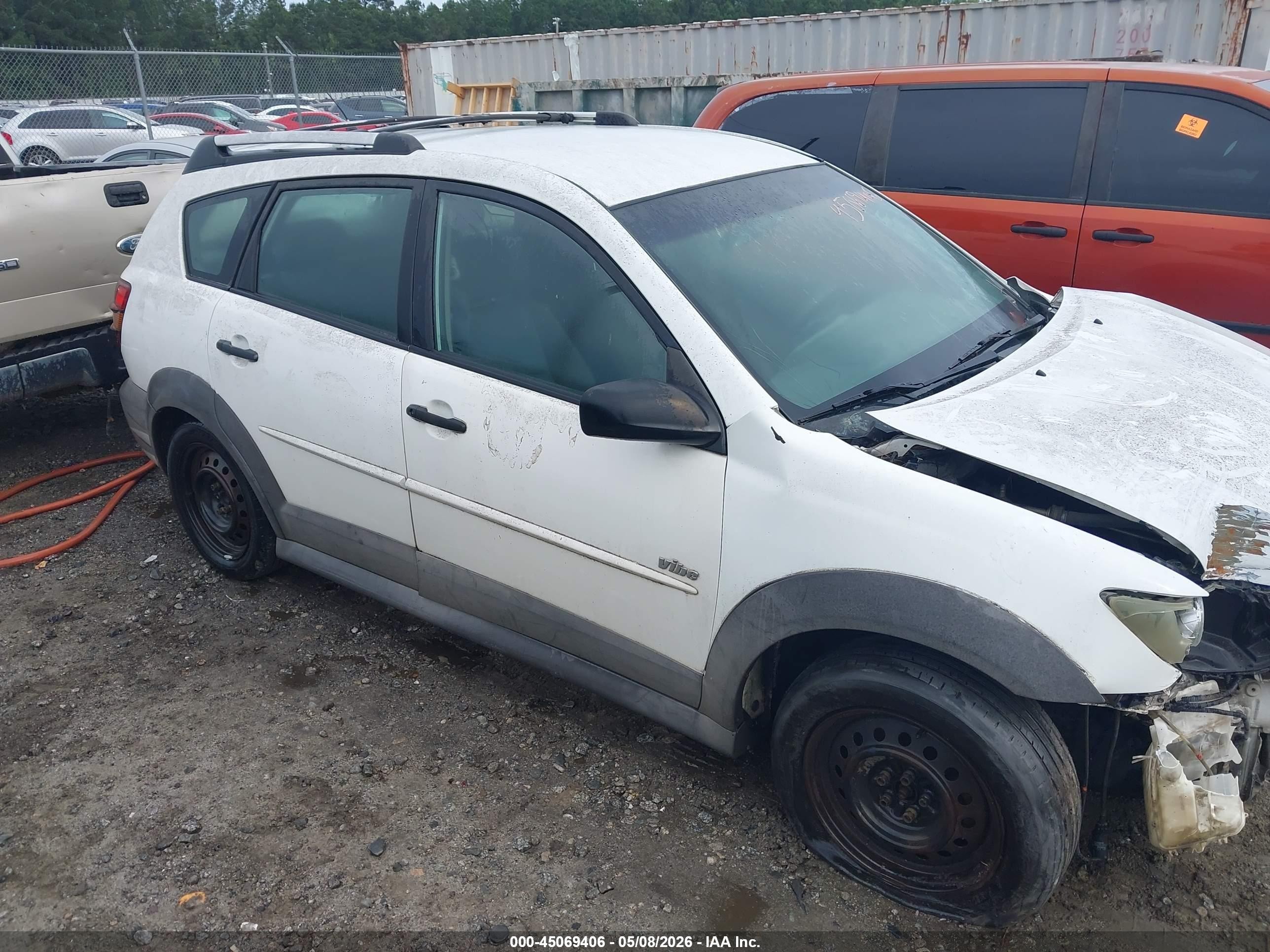 2004 Pontiac Vibe   White vin: 5Y2SL62844Z441220