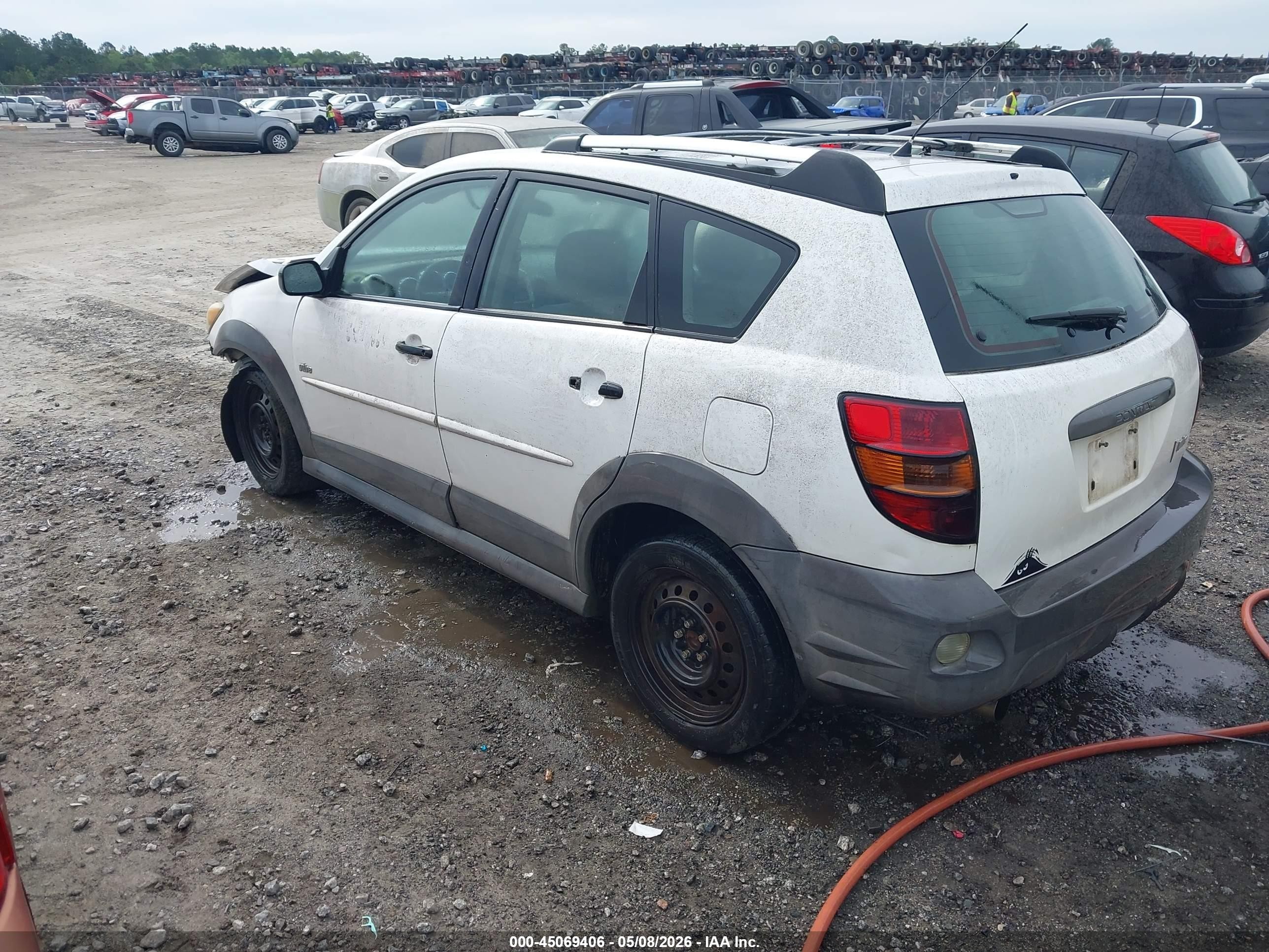2004 Pontiac Vibe   White vin: 5Y2SL62844Z441220