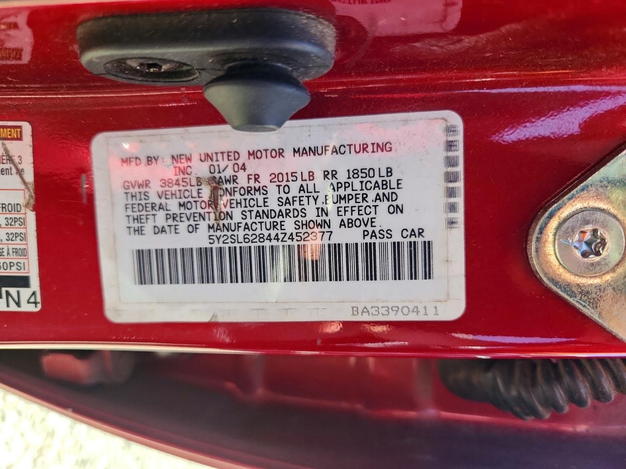 2004 Pontiac Vibe Красный vin: 5Y2SL62844Z452377