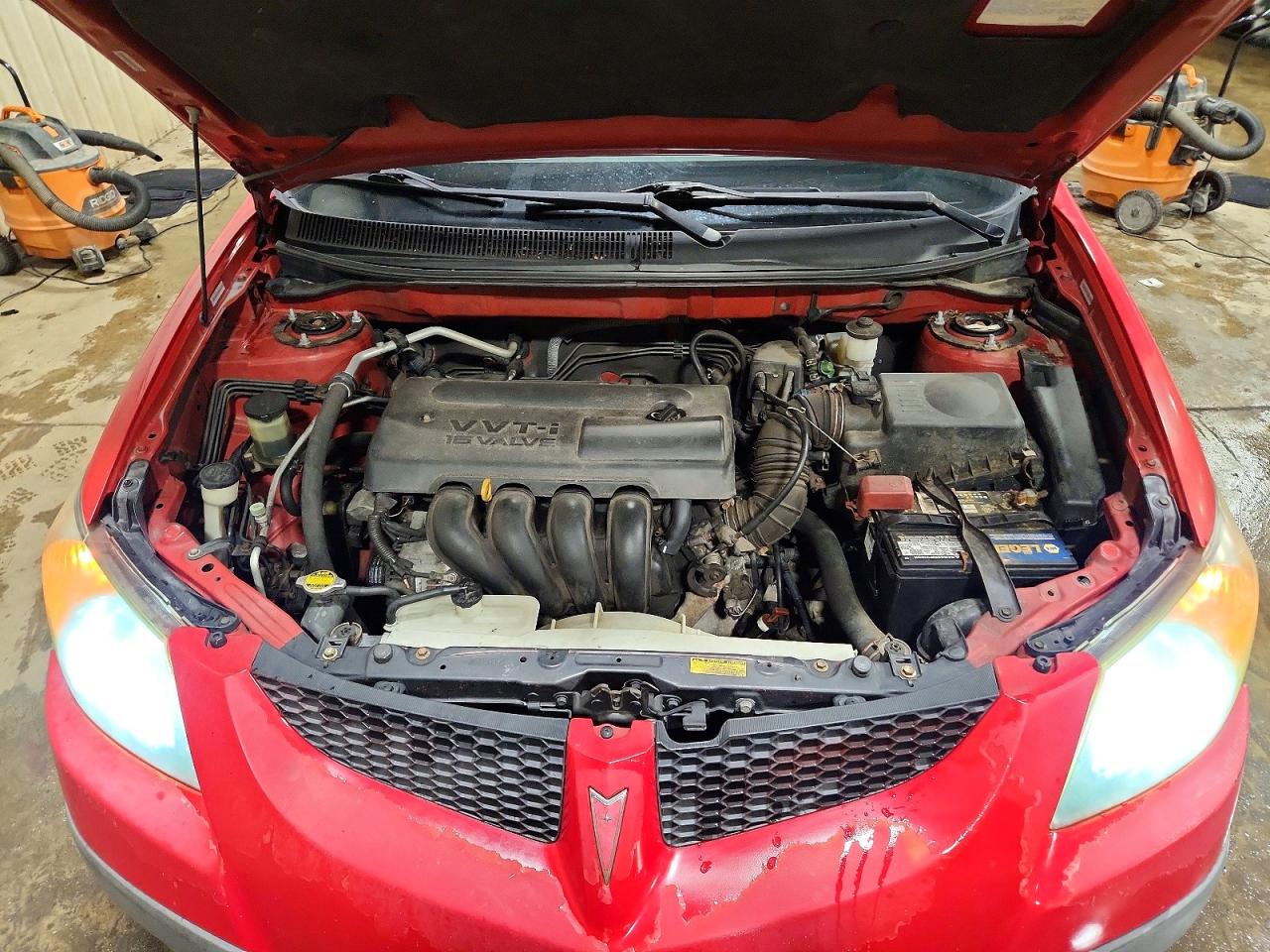 2004 Pontiac Vibe Red vin: 5Y2SL62844Z453142