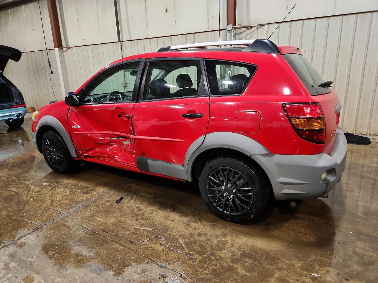 2004 Pontiac Vibe Red vin: 5Y2SL62844Z453142