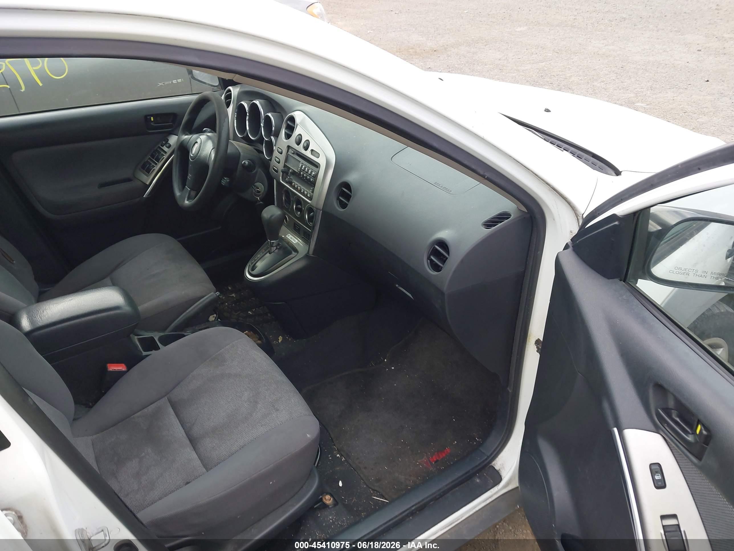 2003 Pontiac Vibe   White vin: 5Y2SL62853Z467887