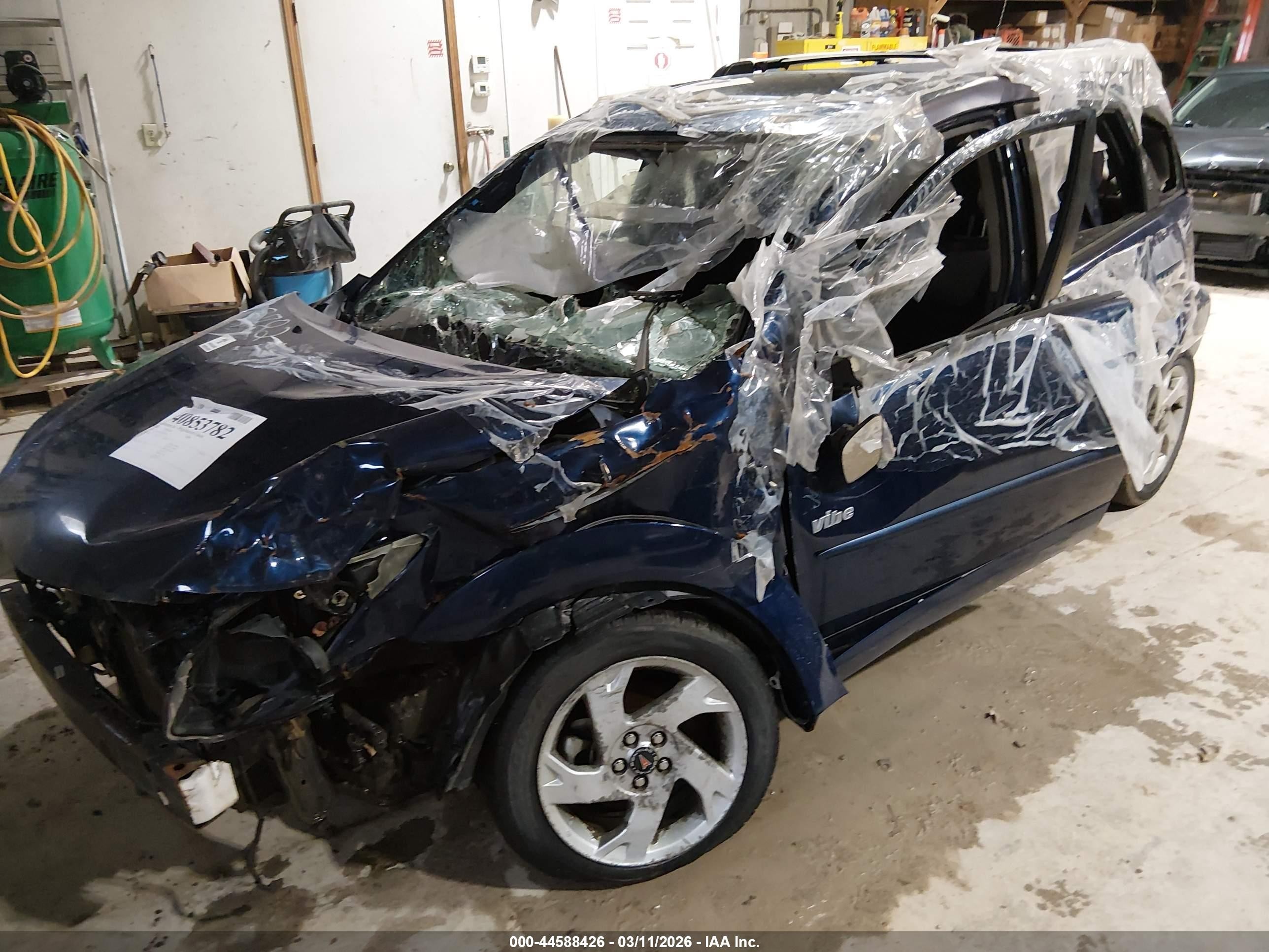 2003 Pontiac Vibe   Blue vin: 5Y2SL62853Z477108