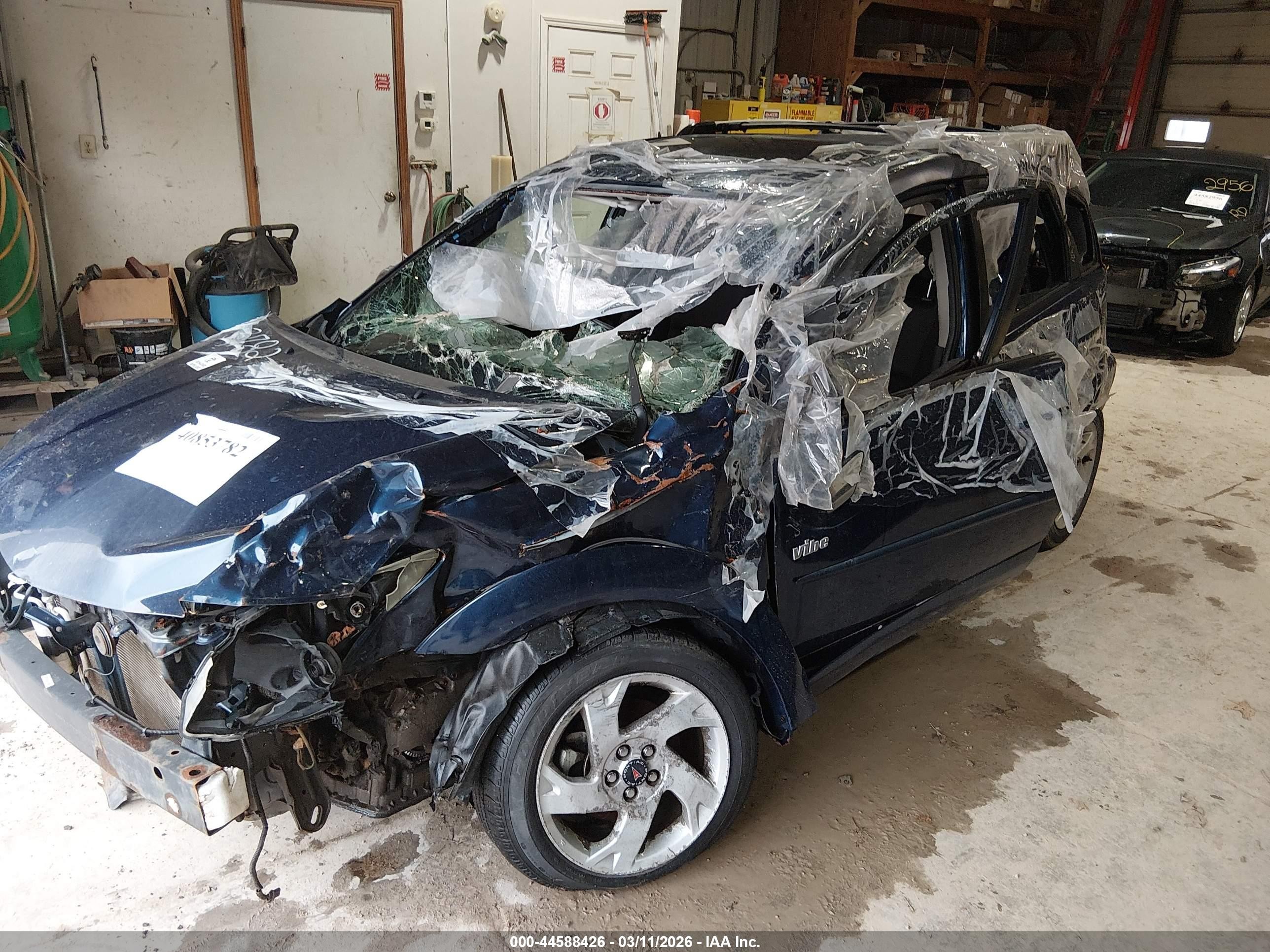 2003 Pontiac Vibe   Blue vin: 5Y2SL62853Z477108