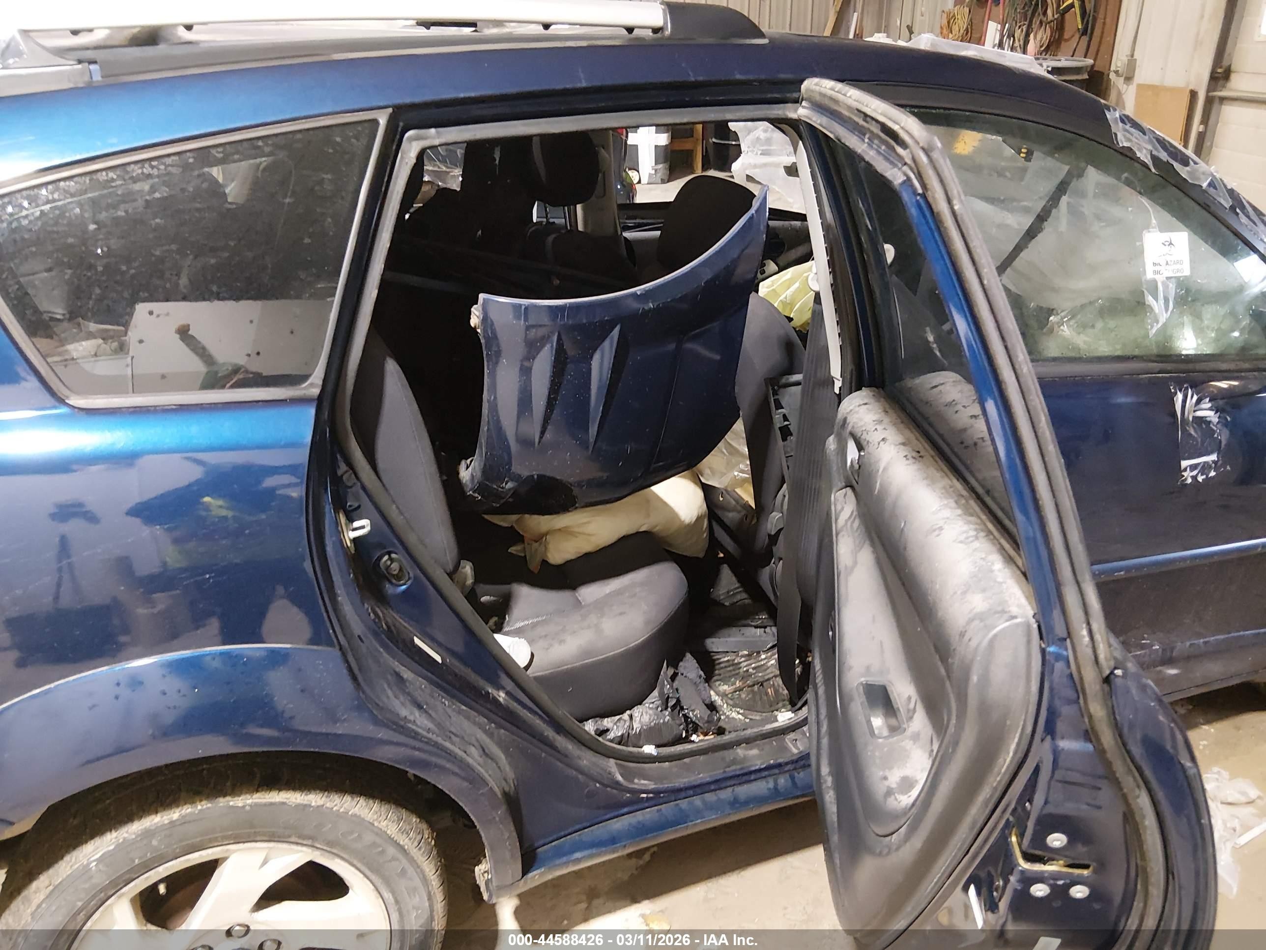 2003 Pontiac Vibe   Blue vin: 5Y2SL62853Z477108