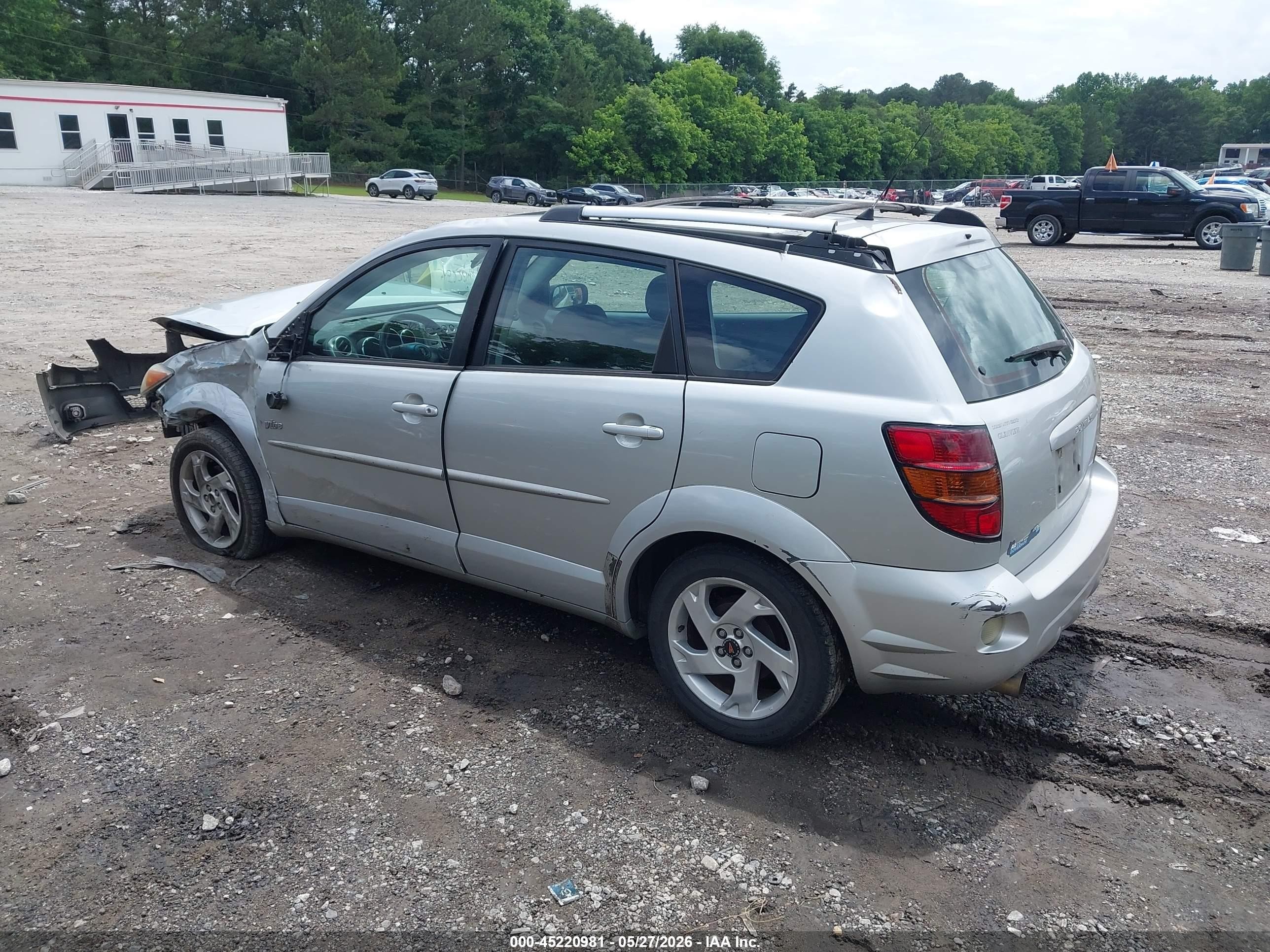 2004 Pontiac Vibe   Silver vin: 5Y2SL62854Z411210