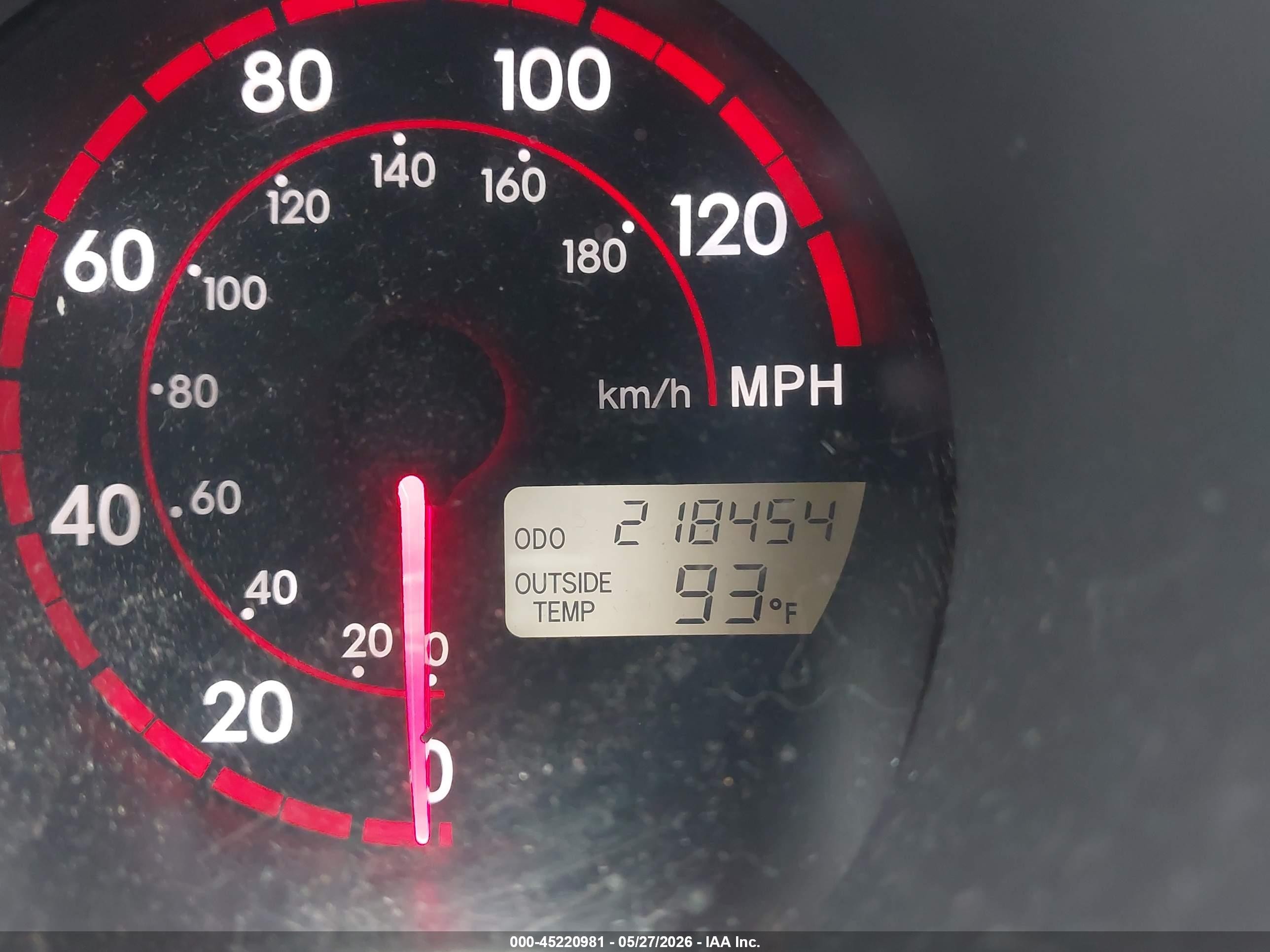 2004 Pontiac Vibe   Silver vin: 5Y2SL62854Z411210