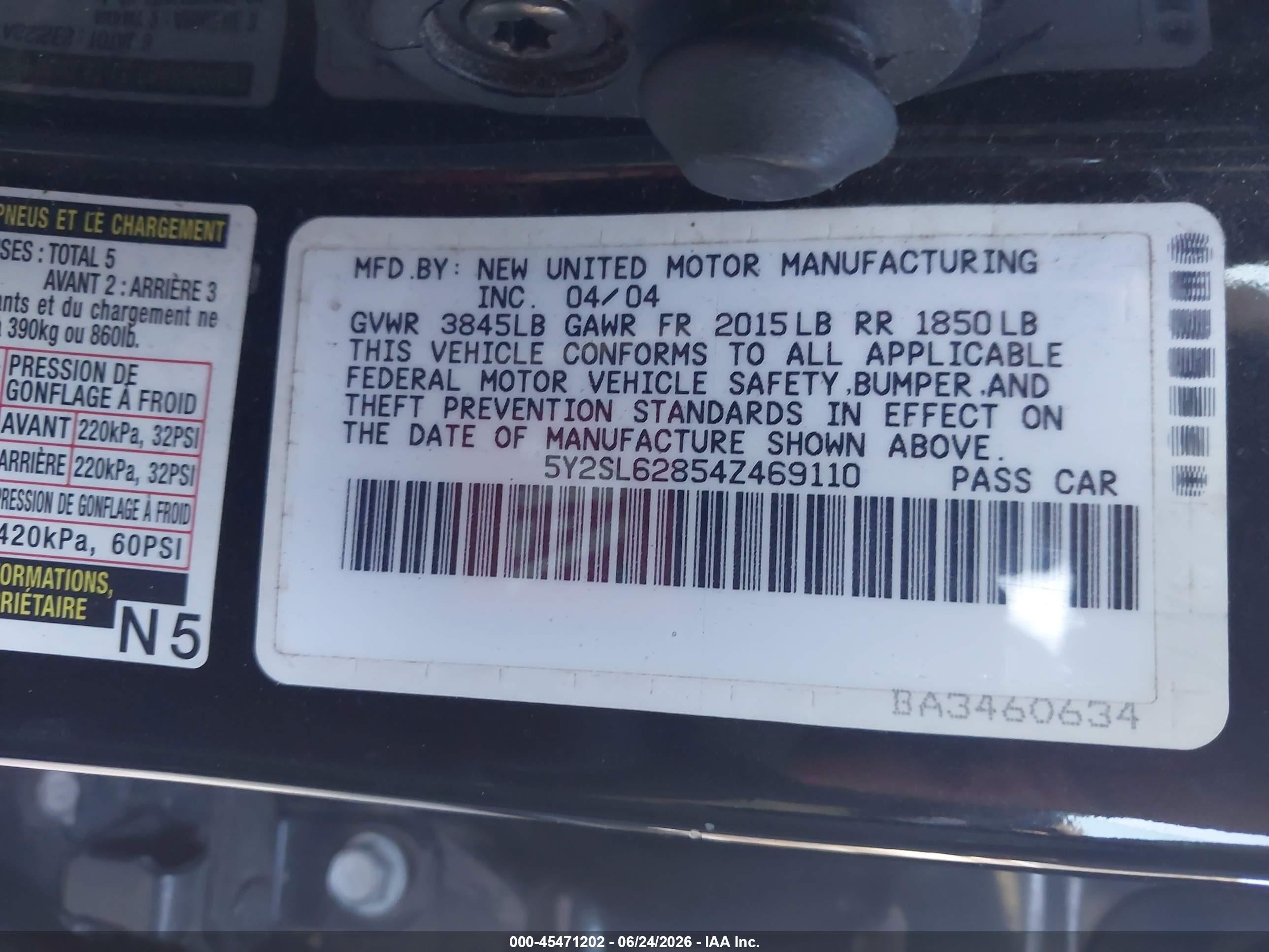 2004 Pontiac Vibe   Black vin: 5Y2SL62854Z469110