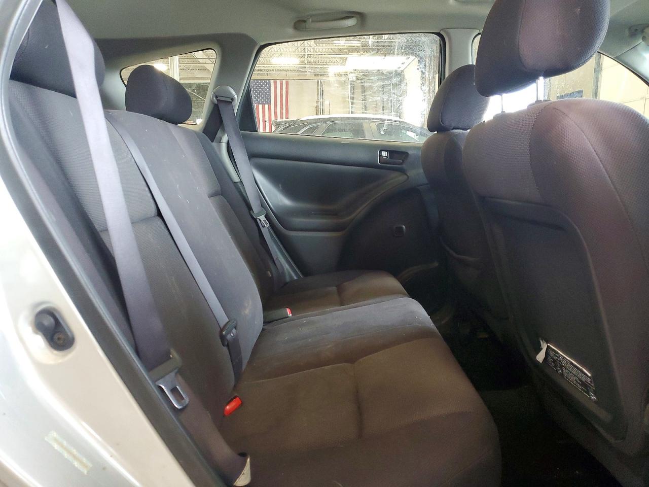 2004 Pontiac Vibe Silver vin: 5Y2SL62864Z404718