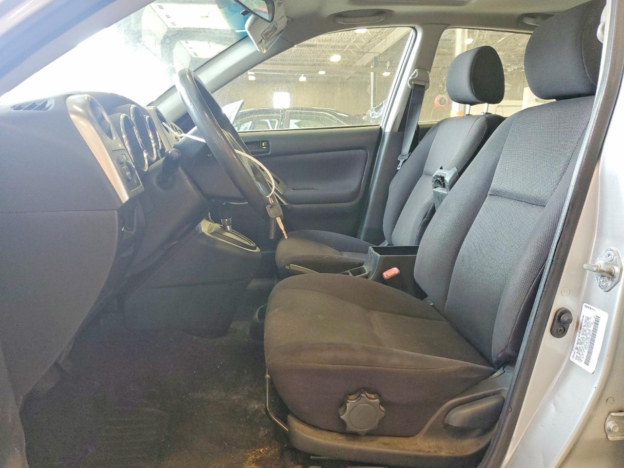2004 Pontiac Vibe Silver vin: 5Y2SL62864Z404718