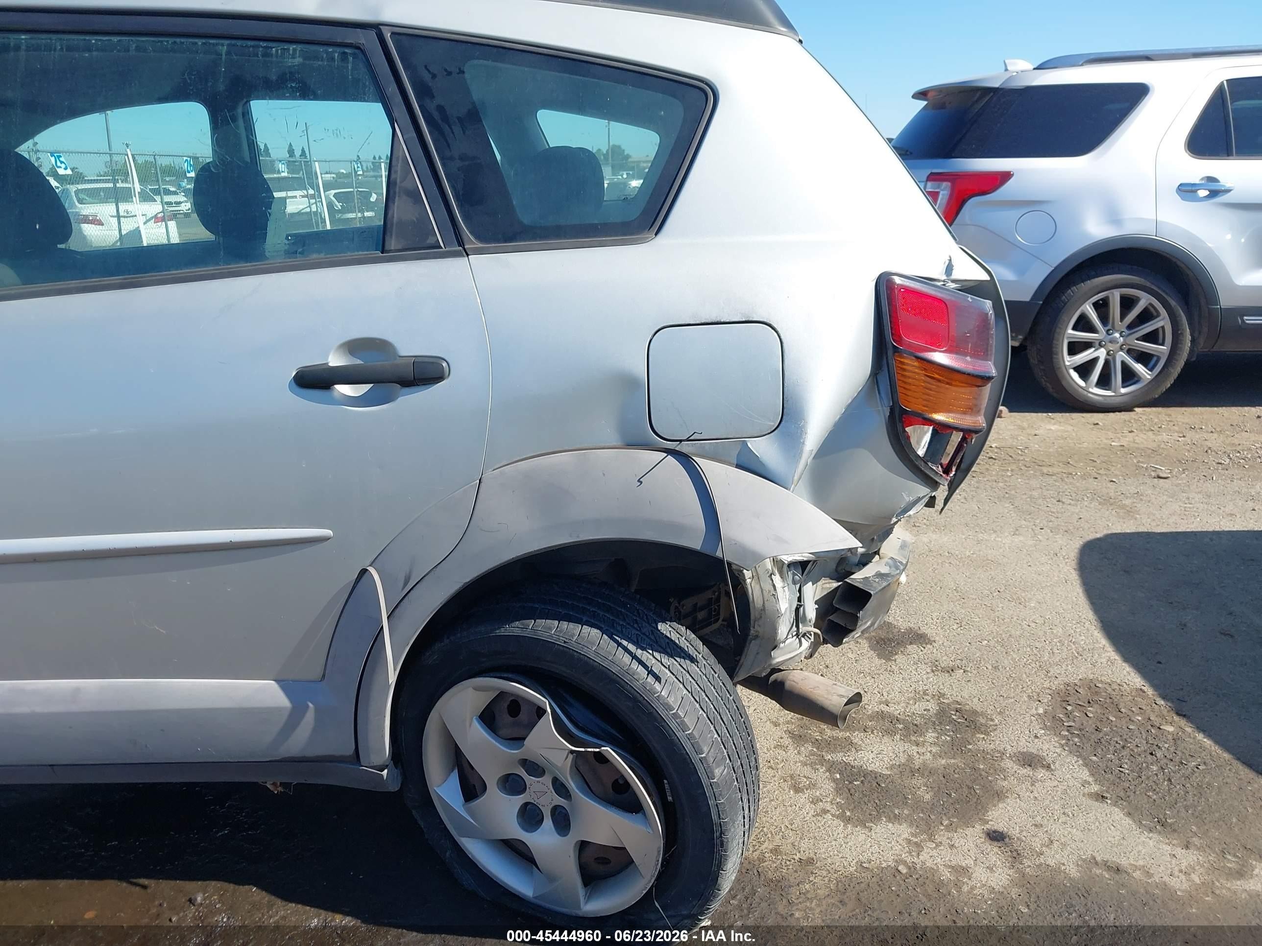 2003 Pontiac Vibe   Silver vin: 5Y2SL62873Z438052