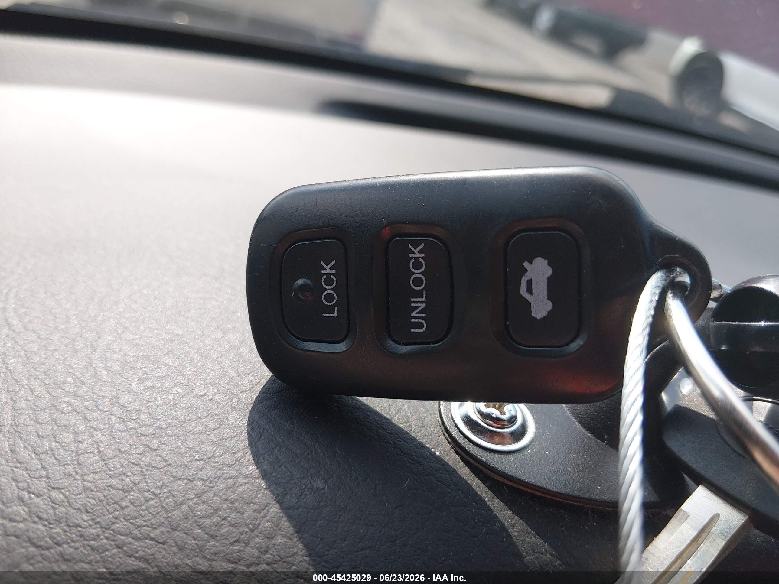 2003 Pontiac Vibe   Black vin: 5Y2SL62883Z430946