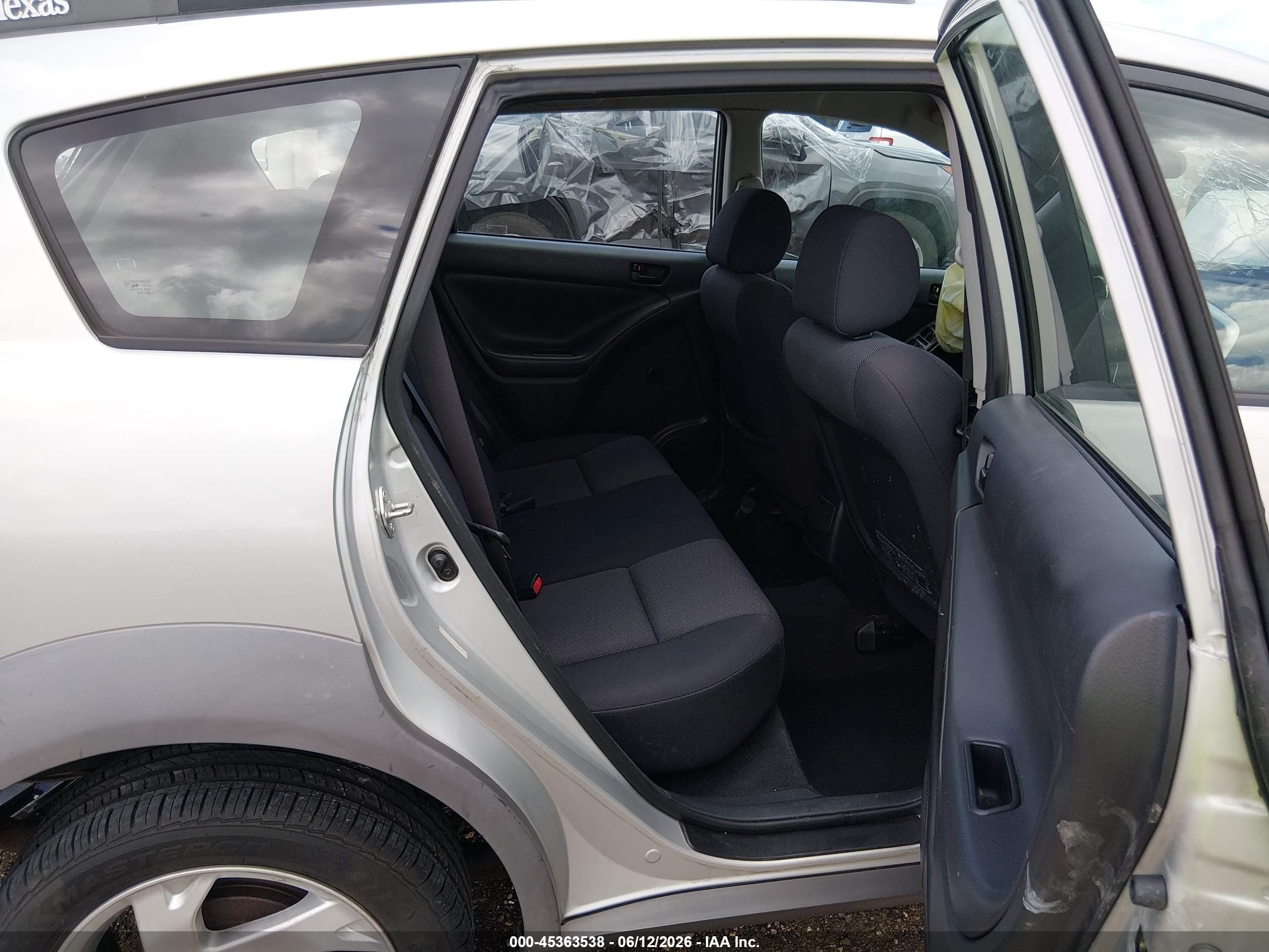 2003 Pontiac Vibe   Silver vin: 5Y2SL62893Z405733