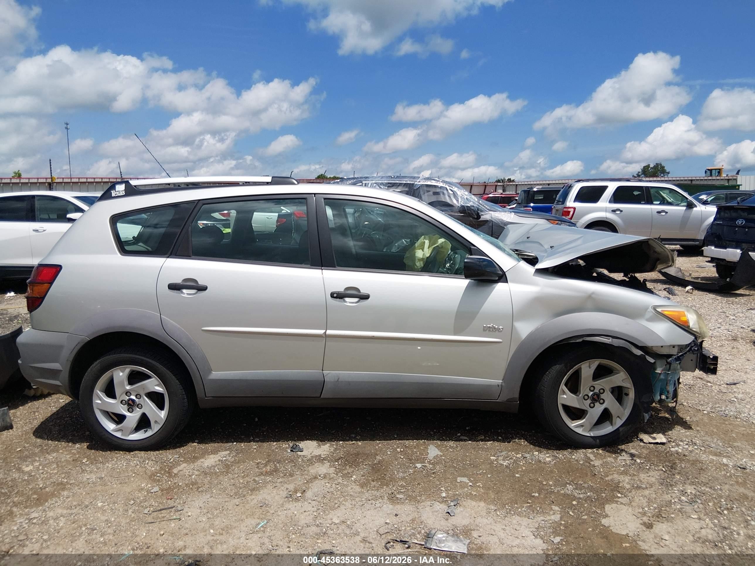 2003 Pontiac Vibe   Silver vin: 5Y2SL62893Z405733