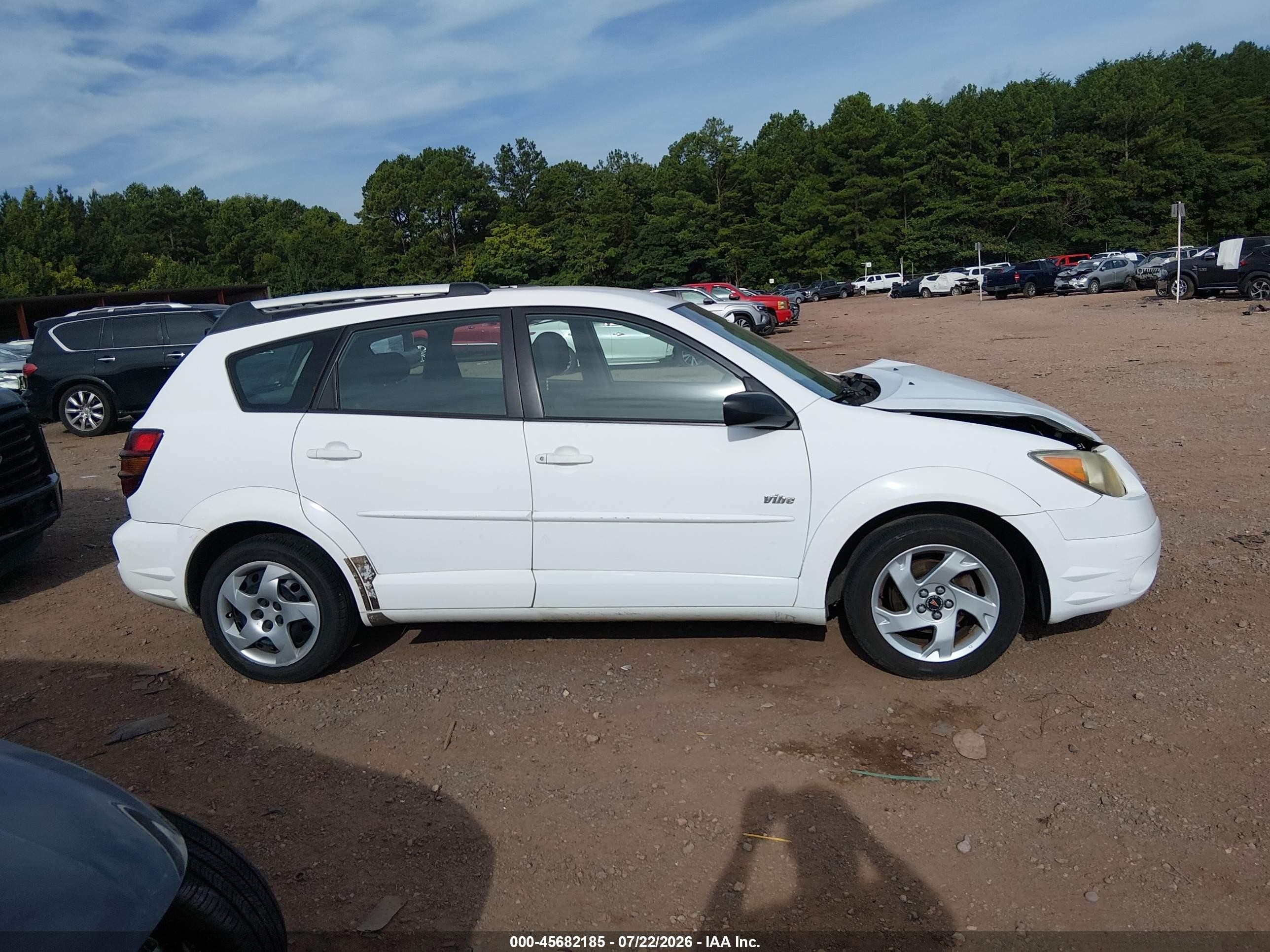 2003 Pontiac Vibe   White vin: 5Y2SL62893Z449750