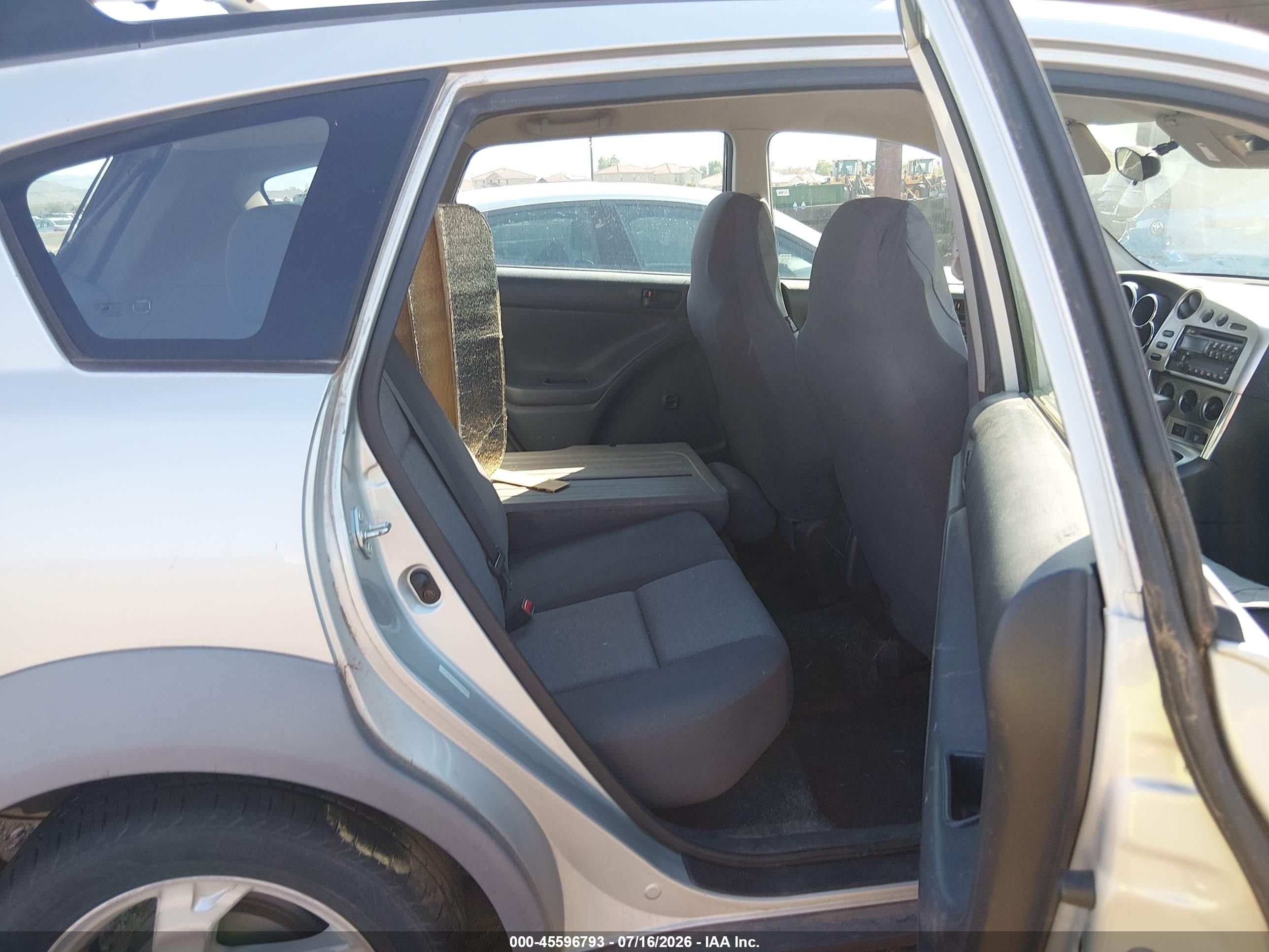2003 Pontiac Vibe   Silver vin: 5Y2SL62893Z464474
