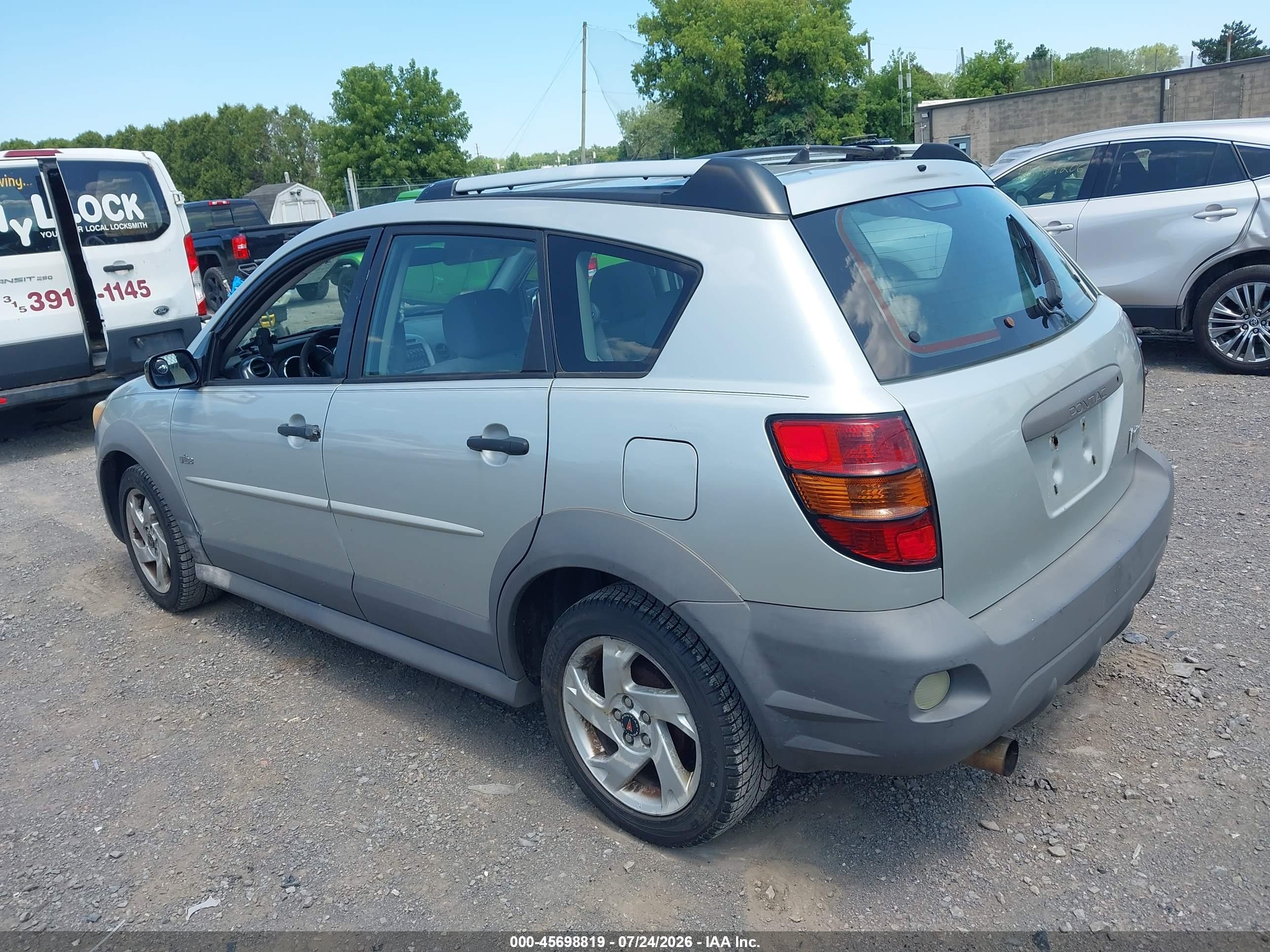 2004 Pontiac Vibe   Silver vin: 5Y2SL62894Z409539