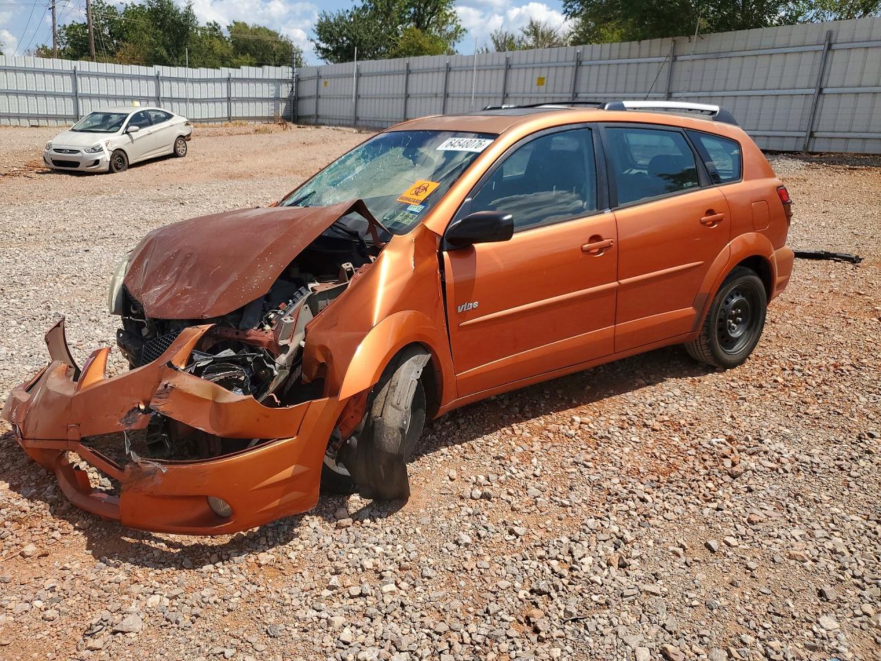 2004 Pontiac Vibe Orange vin: 5Y2SL62894Z418631