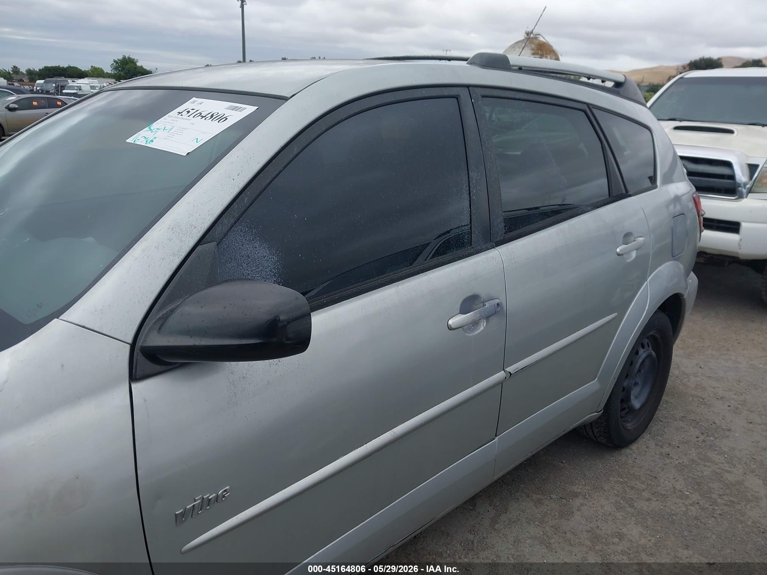 2004 Pontiac Vibe   Серый vin: 5Y2SL62894Z432805