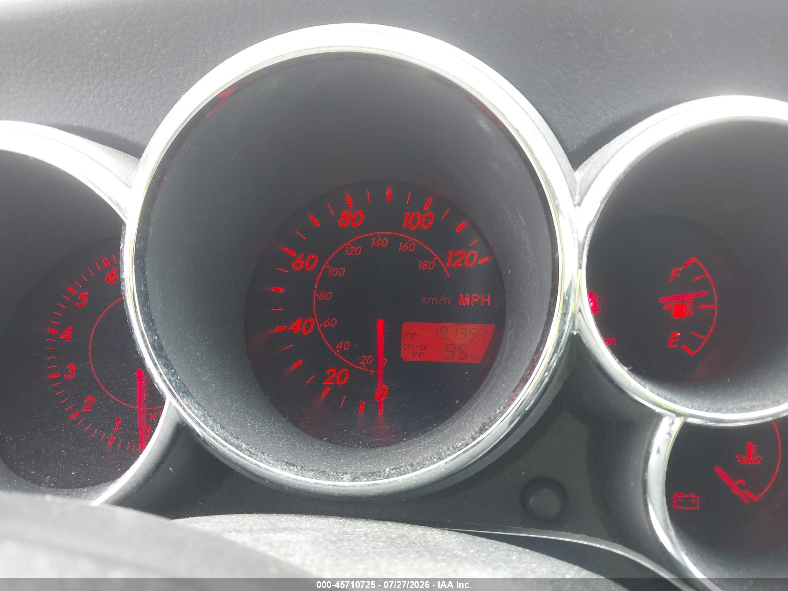 2003 Pontiac Vibe   Red vin: 5Y2SL628X3Z467223