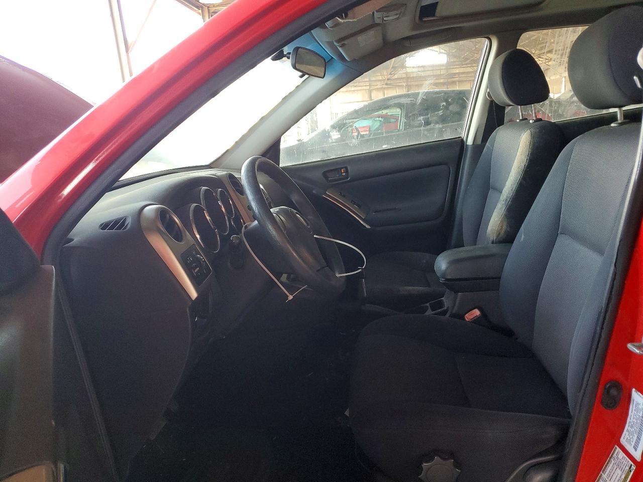 2004 Pontiac Vibe Red vin: 5Y2SL628X4Z439228