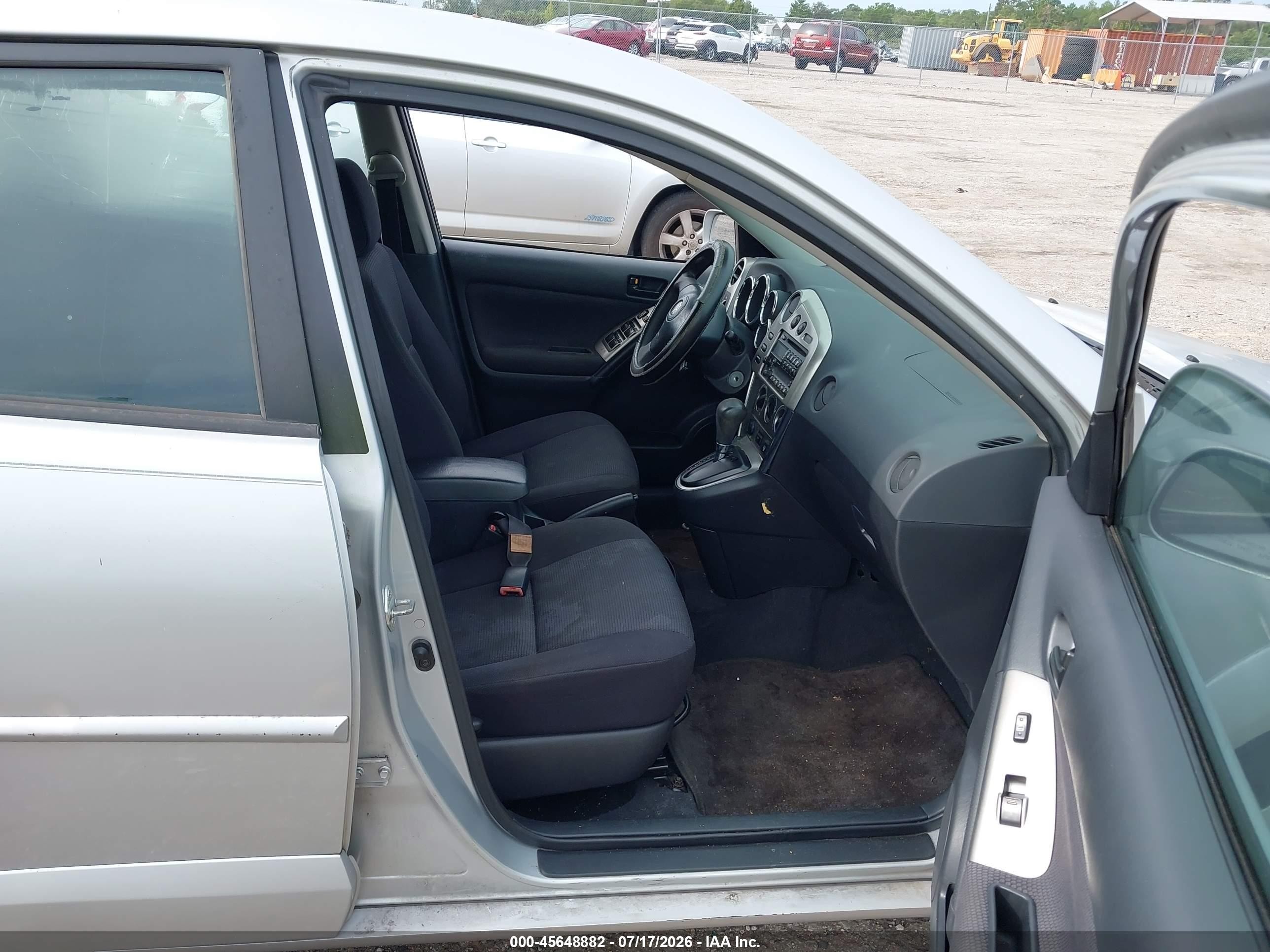 2005 Pontiac Vibe   Silver vin: 5Y2SL63805Z449024