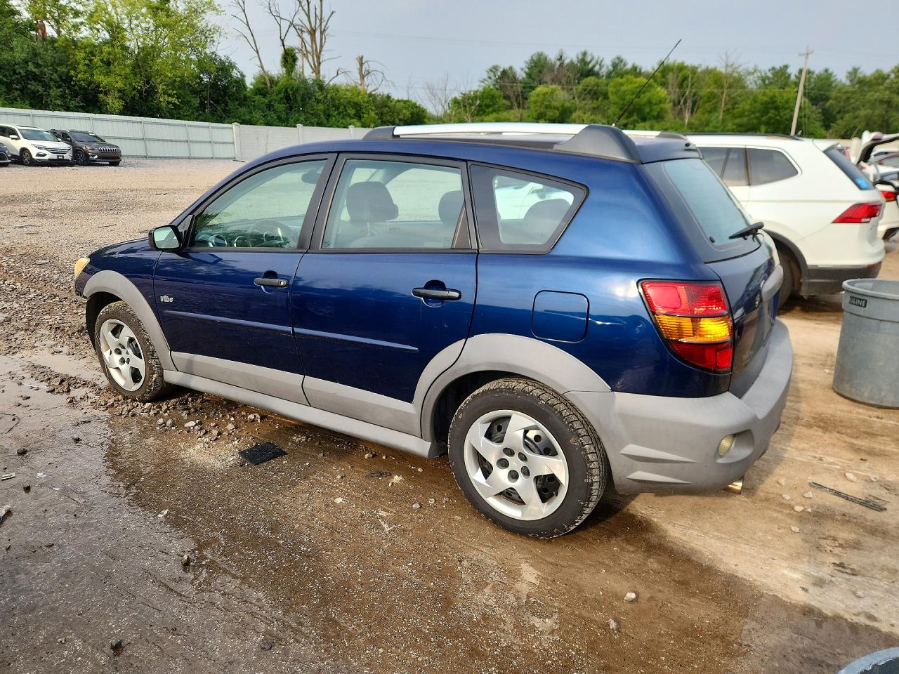 2005 Pontiac Vibe Blue vin: 5Y2SL63805Z457737
