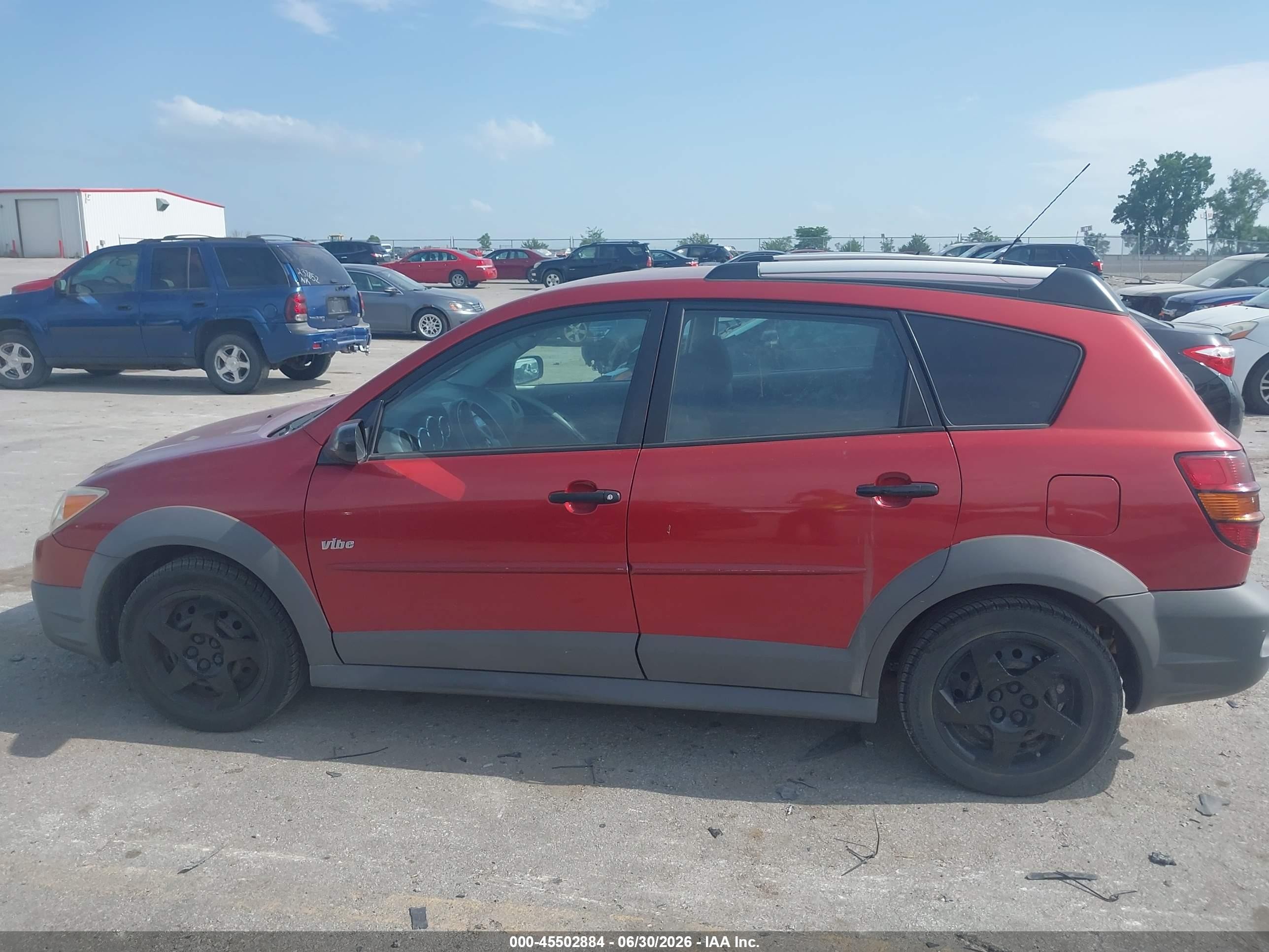 2005 Pontiac Vibe   Red vin: 5Y2SL63805Z463263